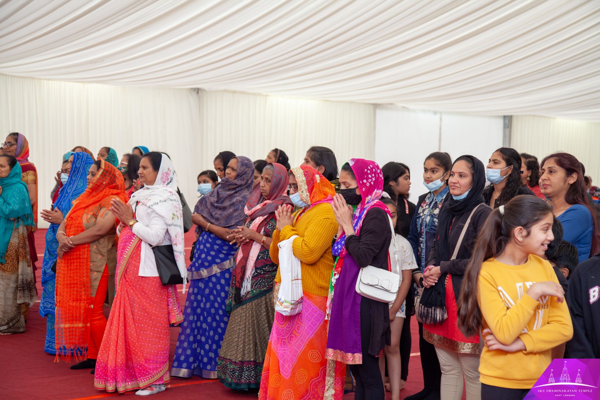 ©1987-2017 SKS Swaminarayan Temple East London