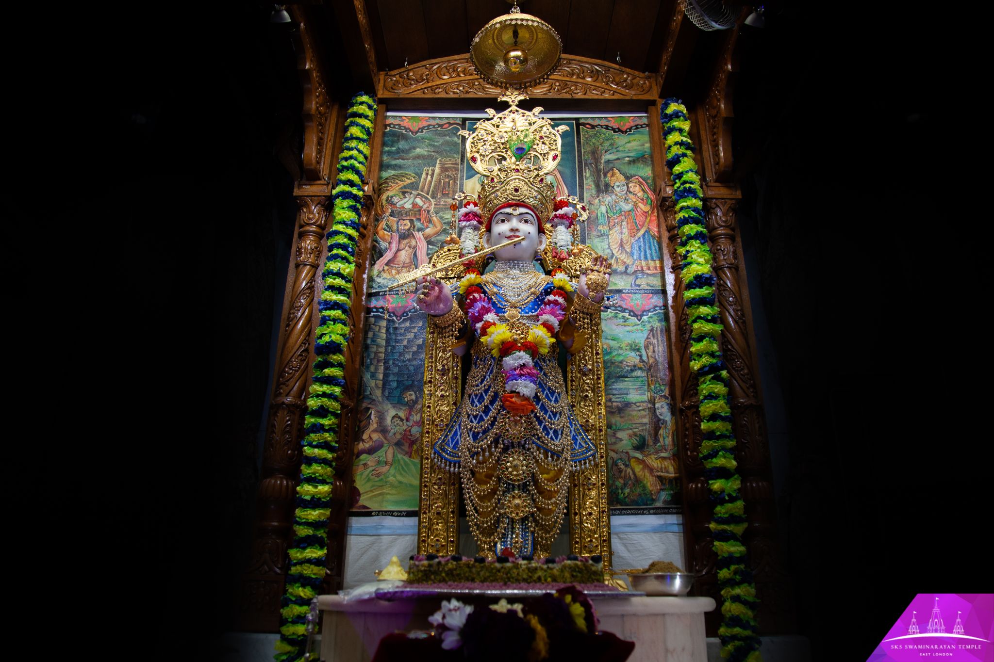 ©1987-2017 SKS Swaminarayan Temple East London
