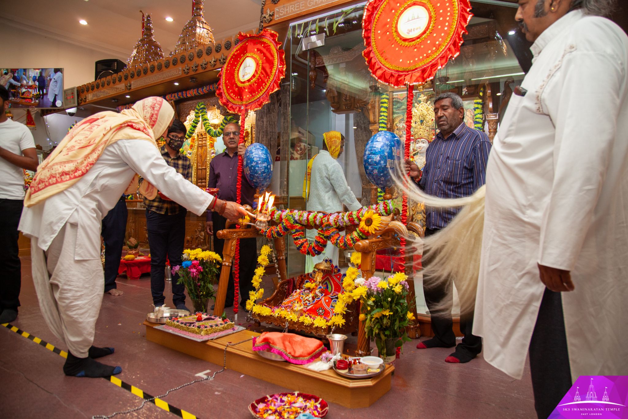 ©1987-2017 SKS Swaminarayan Temple East London