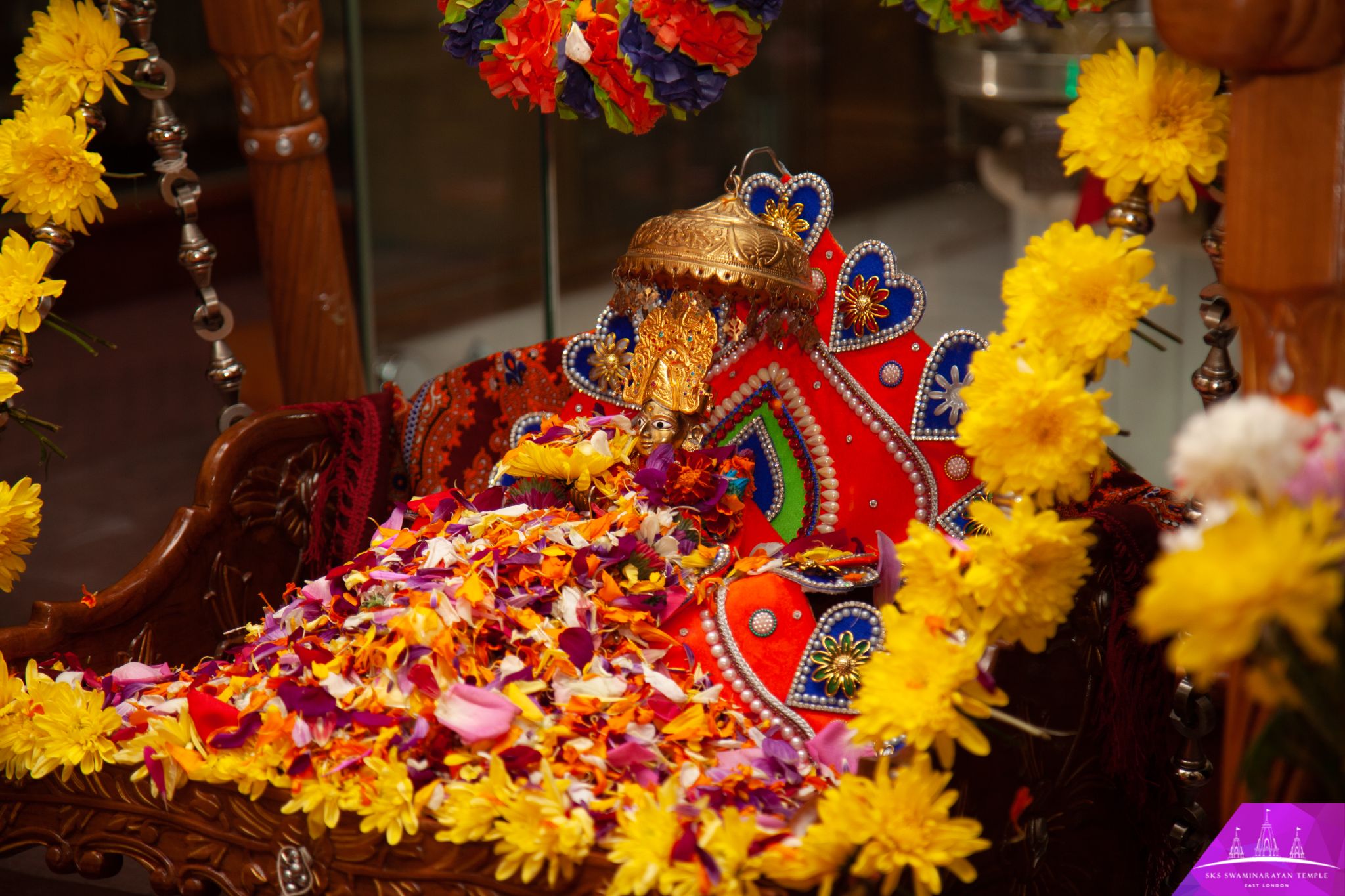 ©1987-2017 SKS Swaminarayan Temple East London