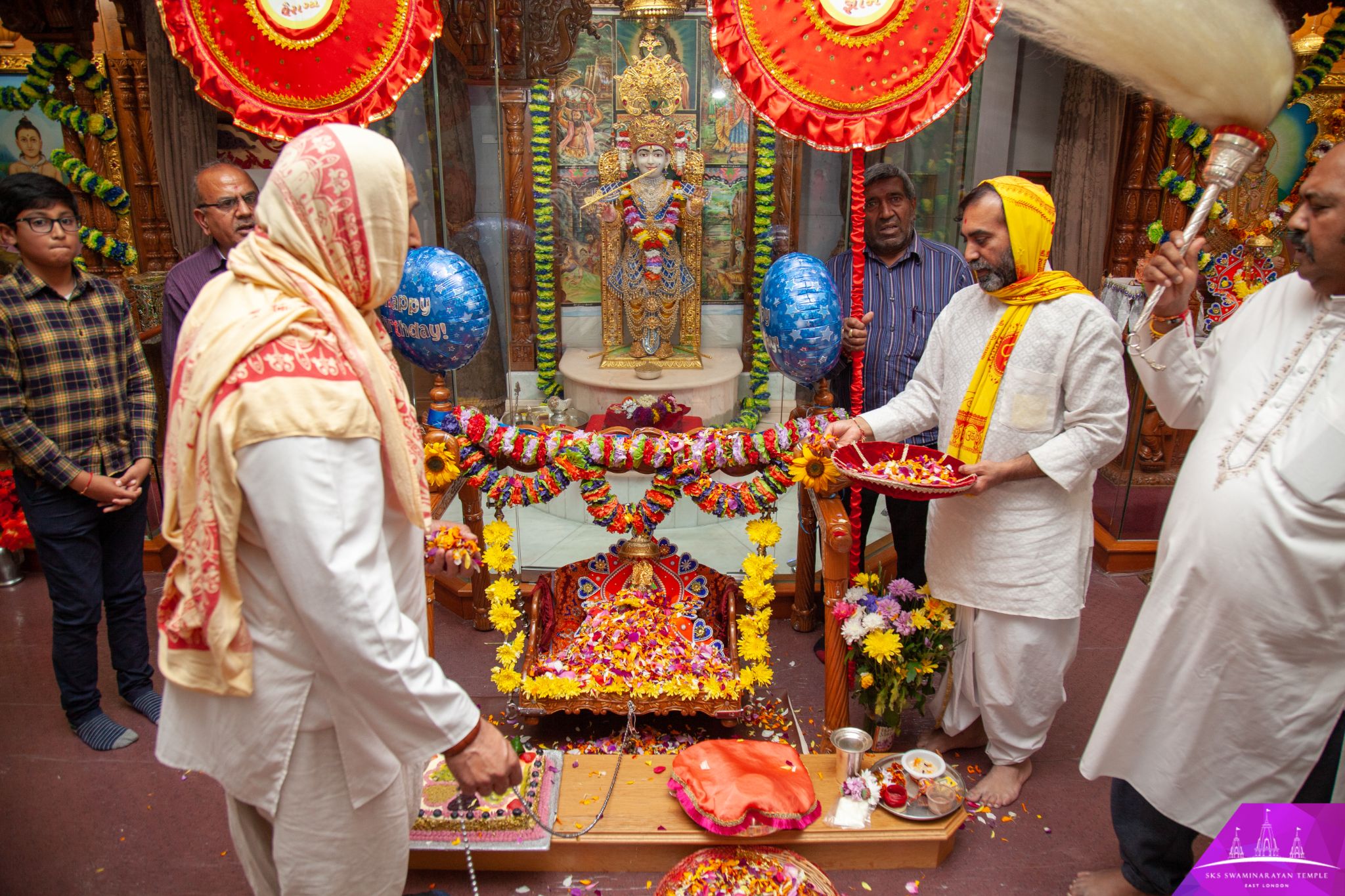 ©1987-2017 SKS Swaminarayan Temple East London