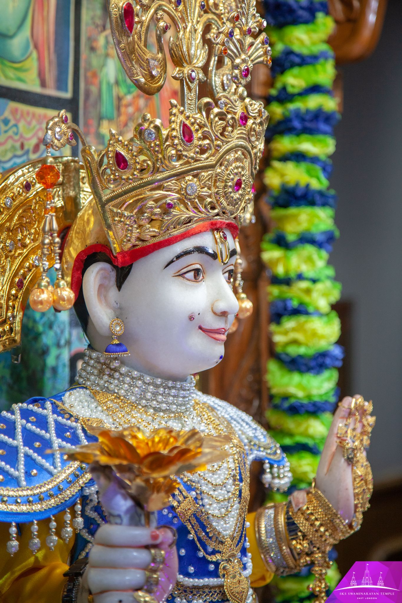 ©1987-2017 SKS Swaminarayan Temple East London