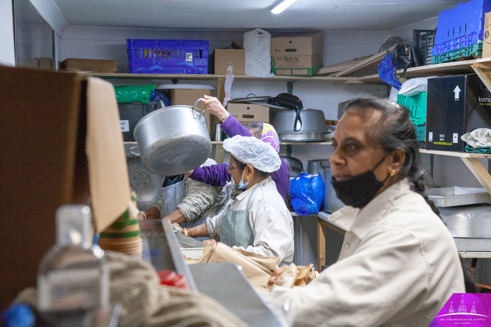 ©1987-2017 SKS Swaminarayan Temple East London