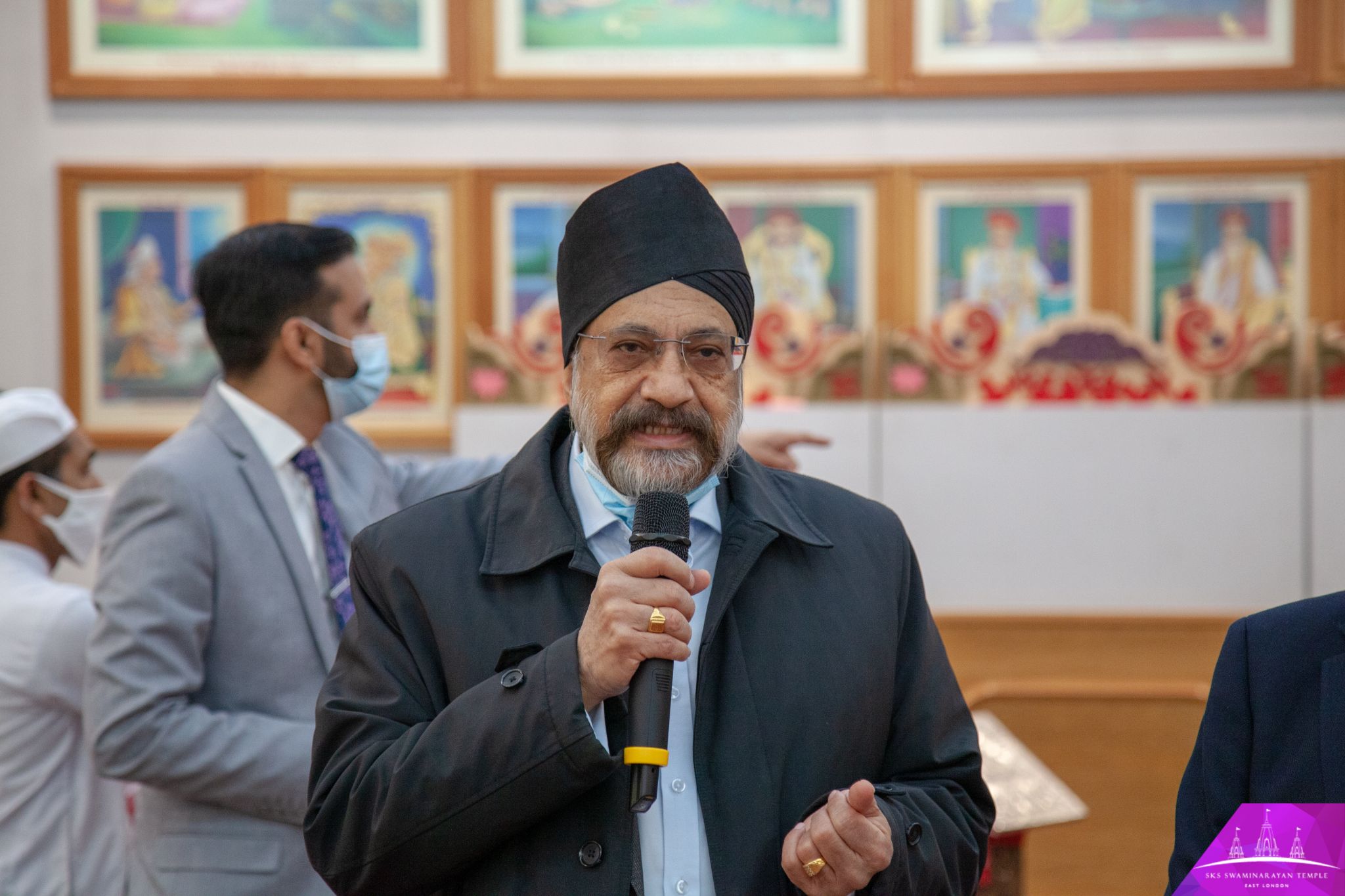 ©1987-2017 SKS Swaminarayan Temple East London