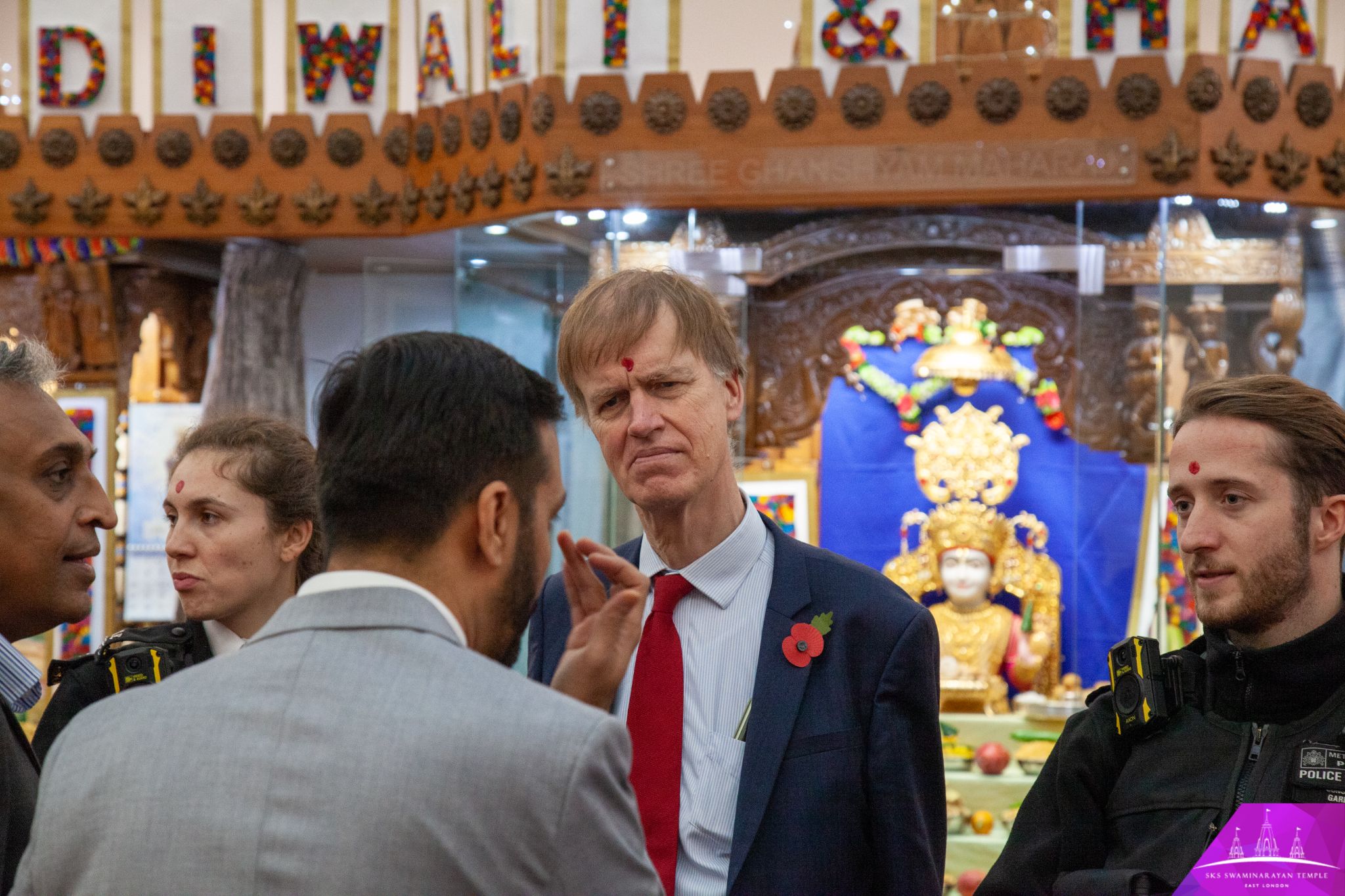 ©1987-2017 SKS Swaminarayan Temple East London