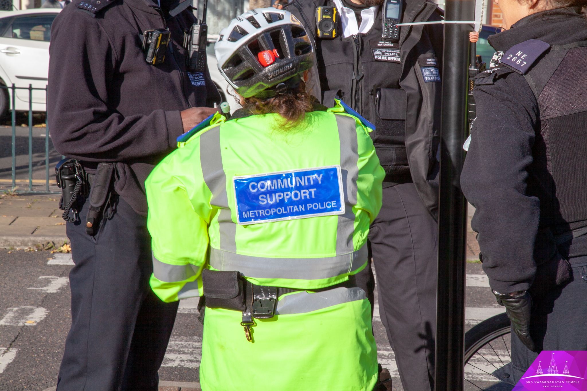 ©1987-2017 SKS Swaminarayan Temple East London