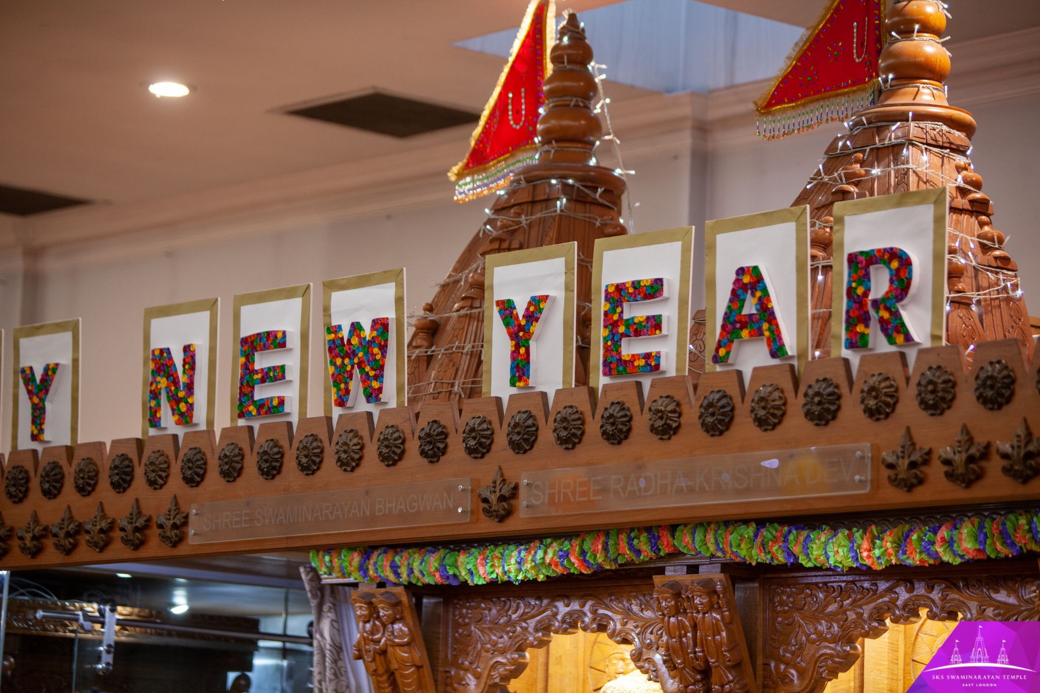 ©1987-2017 SKS Swaminarayan Temple East London