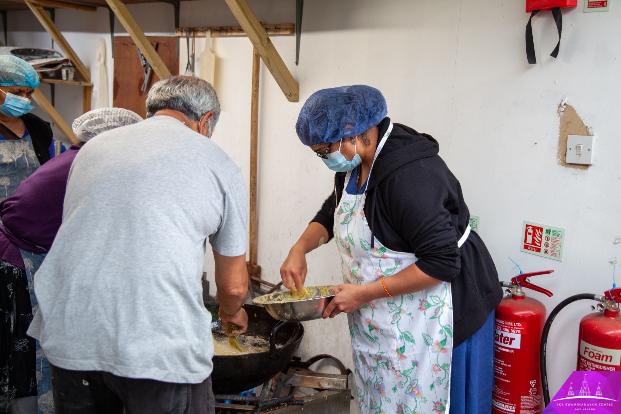 ©1987-2017 SKS Swaminarayan Temple East London