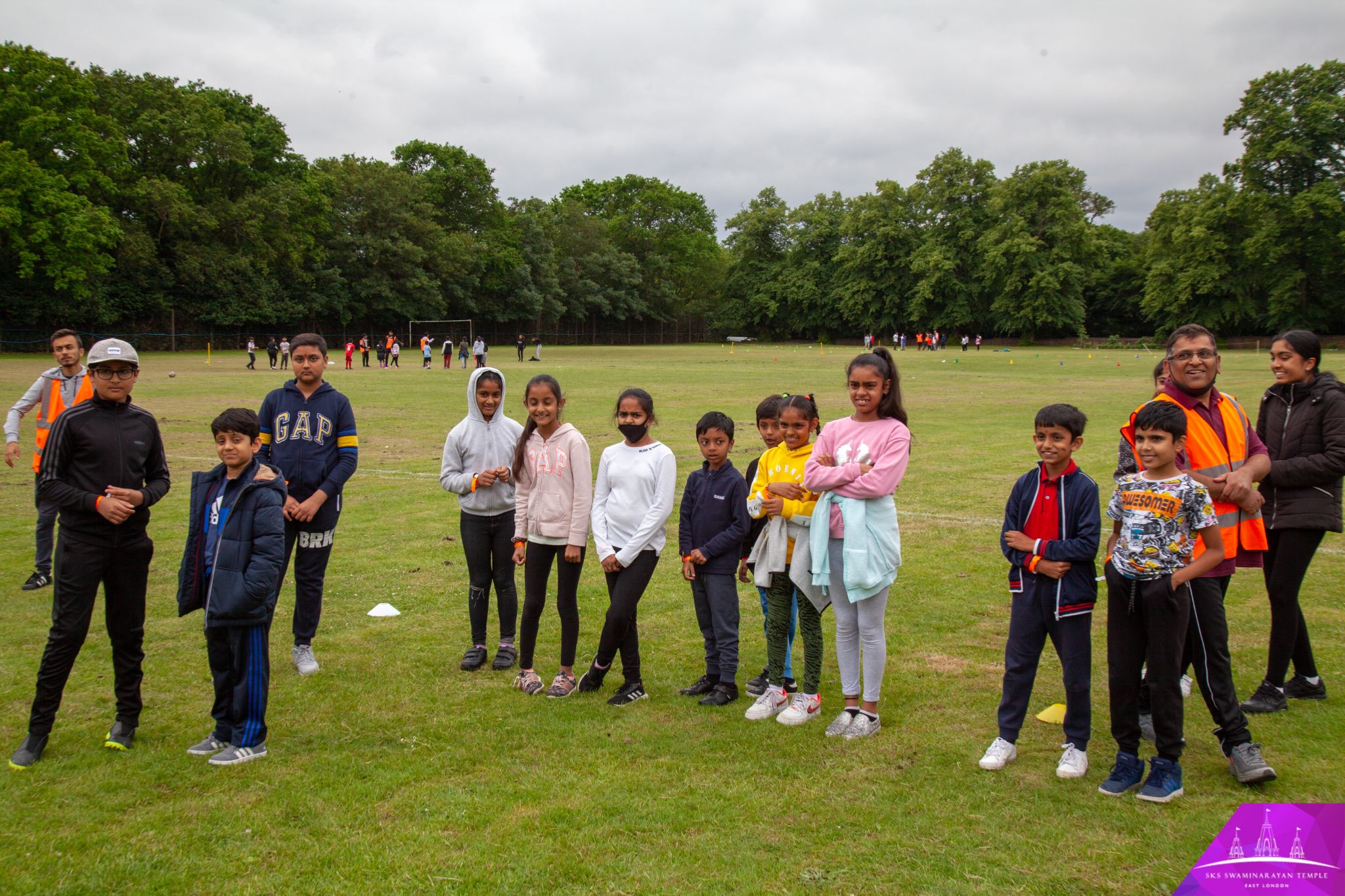 ©1987-2017 SKS Swaminarayan Temple East London
