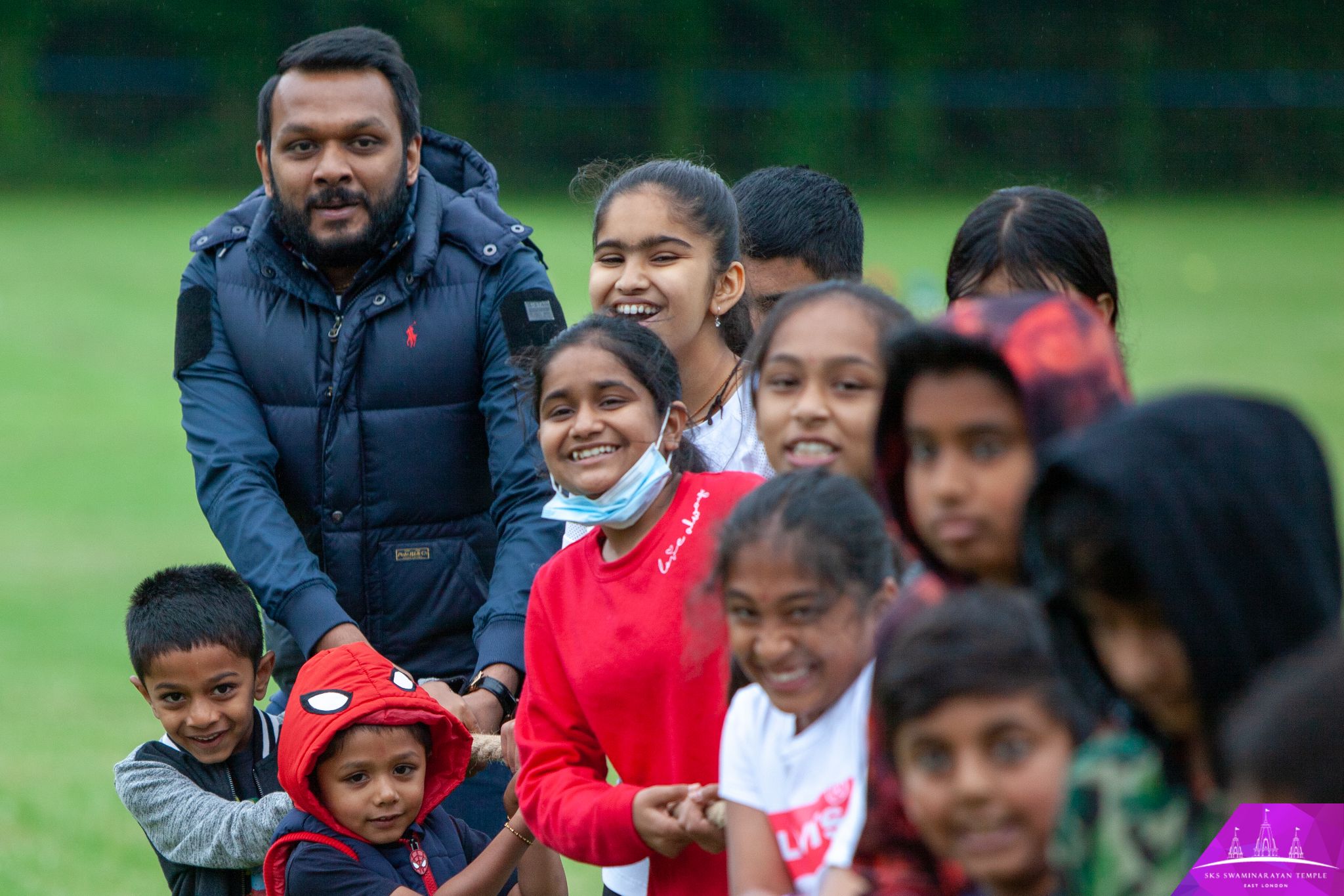 ©1987-2017 SKS Swaminarayan Temple East London