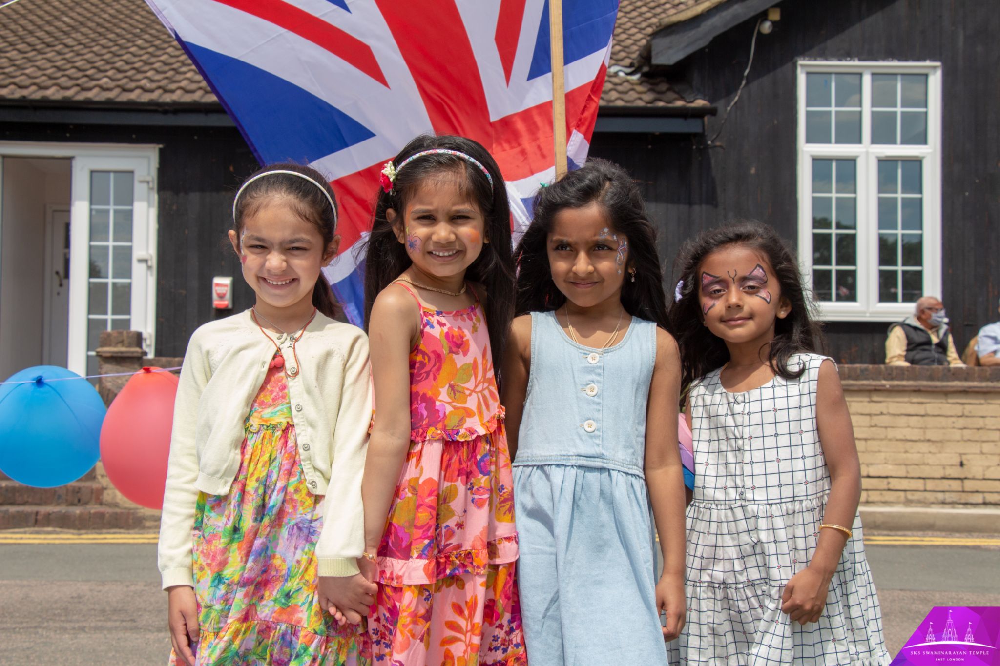IMG 5611 - ©1987-2017 SKS Swaminarayan Temple East London