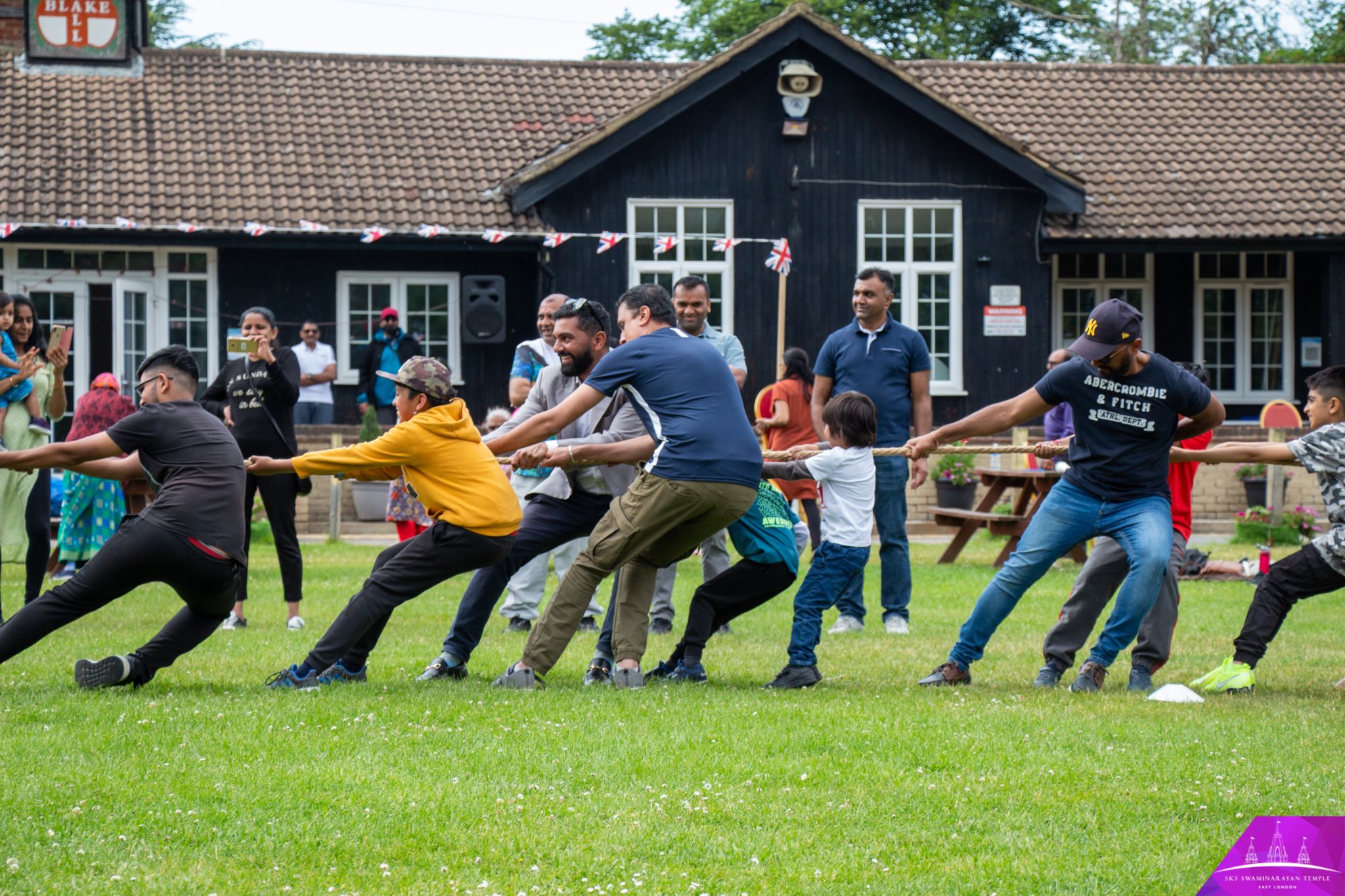 IMG 5745 - ©1987-2017 SKS Swaminarayan Temple East London