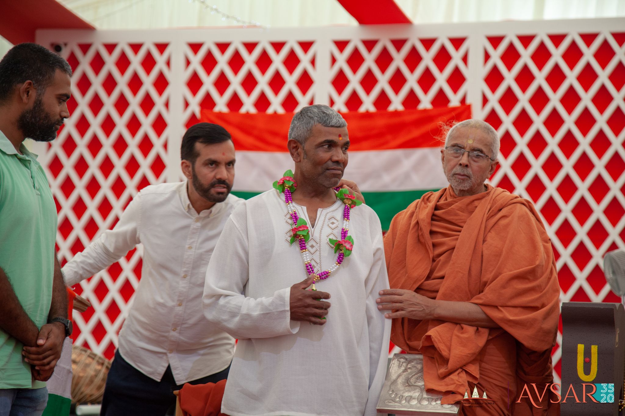 IMG 0113 - ©1987-2017 SKS Swaminarayan Temple East London