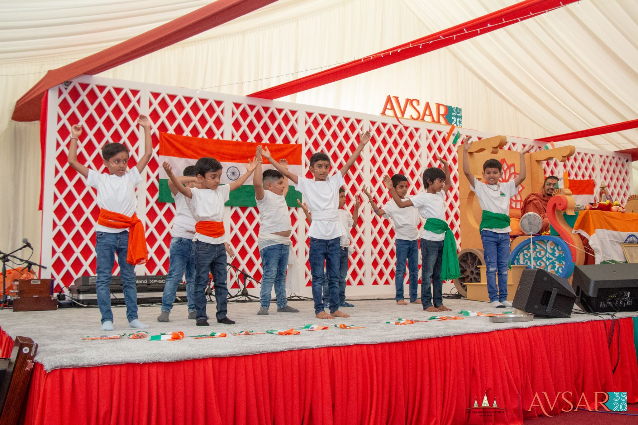IMG 6001 - ©1987-2017 SKS Swaminarayan Temple East London