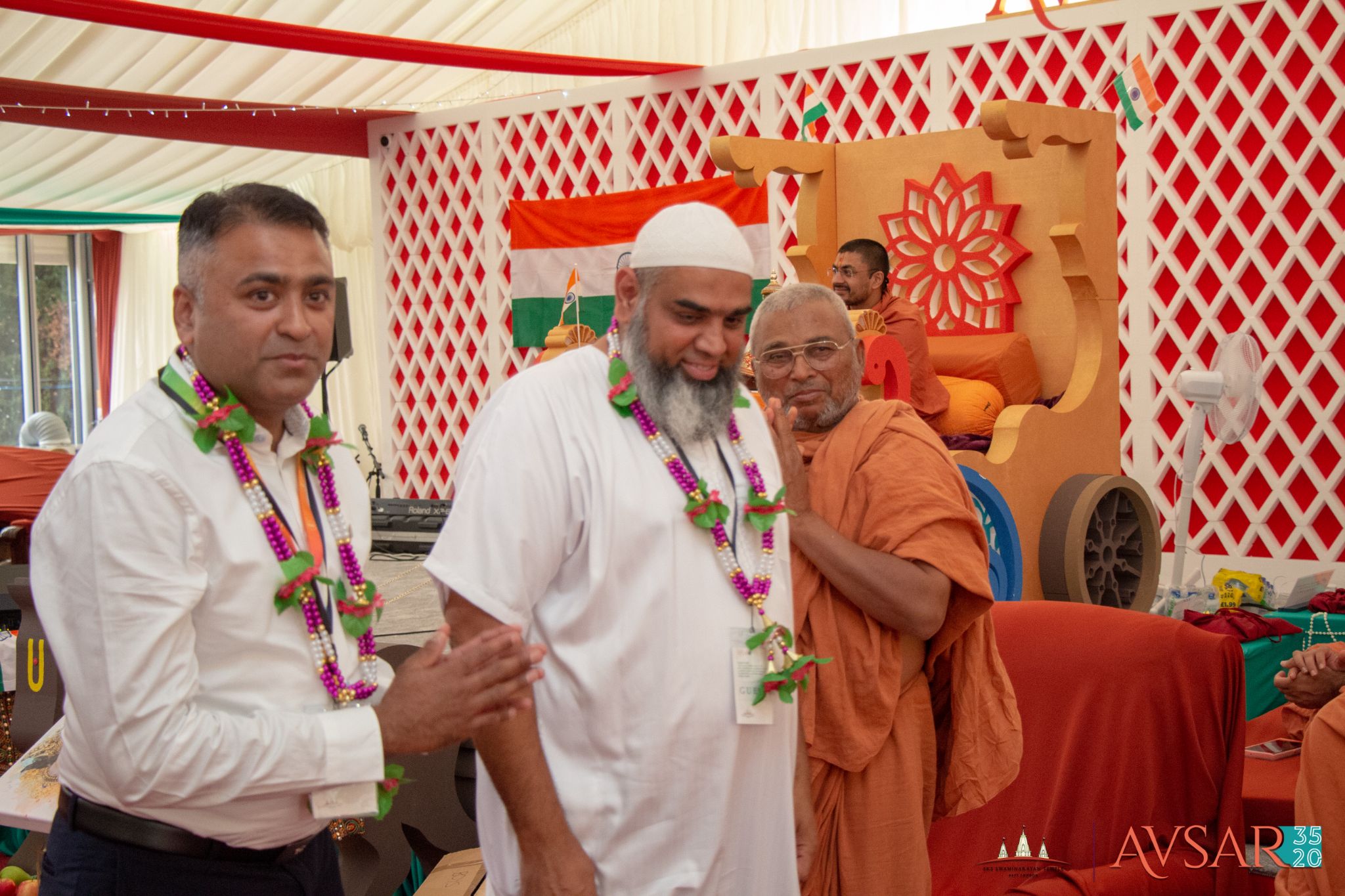IMG 6050 - ©1987-2017 SKS Swaminarayan Temple East London
