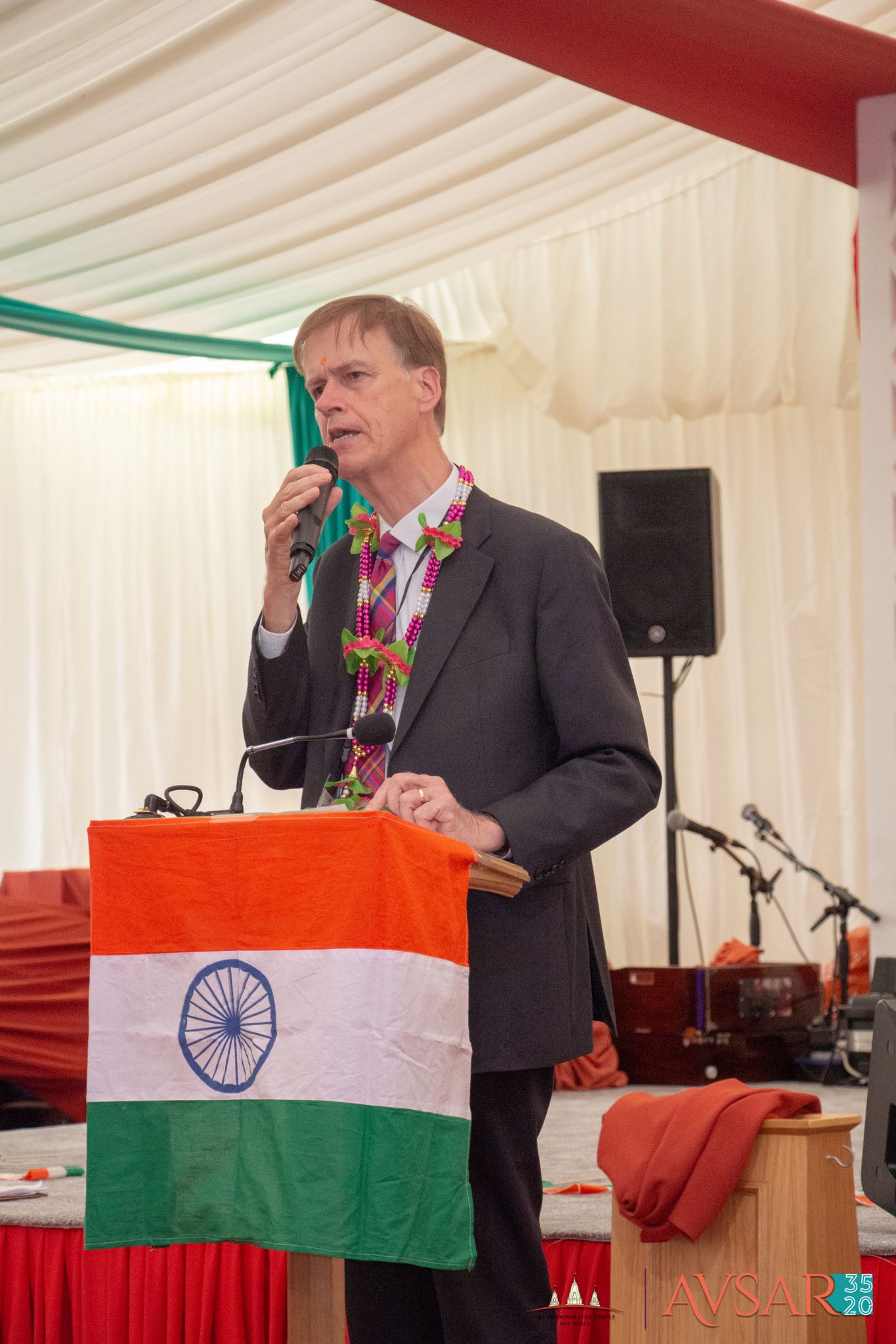 IMG 6059 - ©1987-2017 SKS Swaminarayan Temple East London