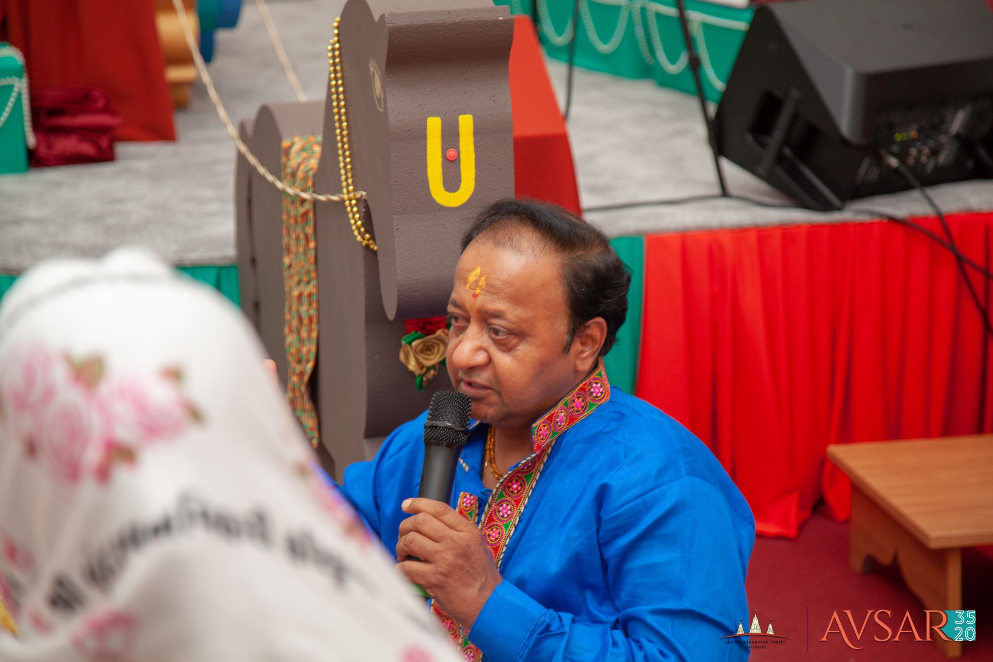 ©1987-2017 SKS Swaminarayan Temple East London