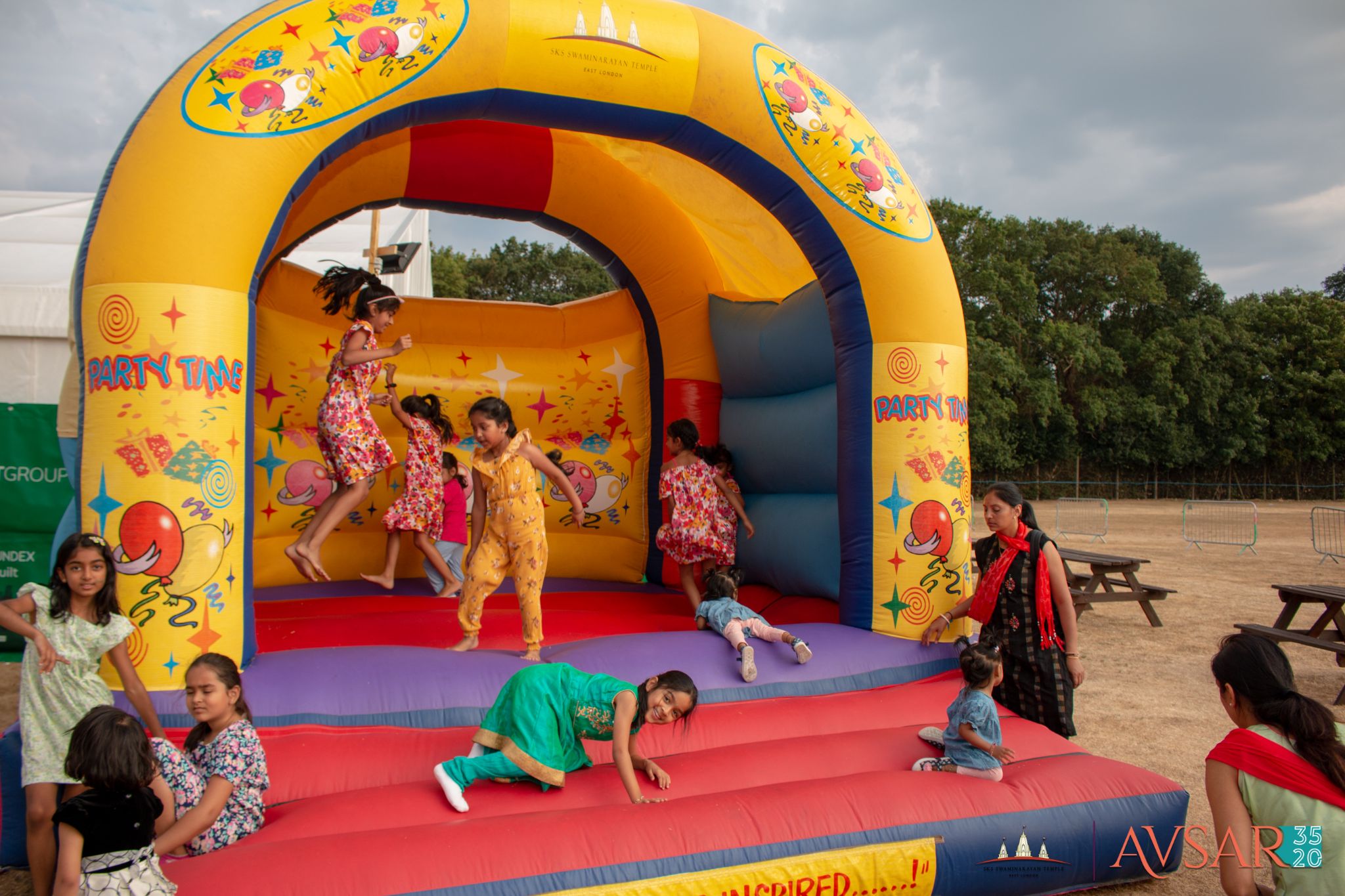 IMG 9971 - ©1987-2017 SKS Swaminarayan Temple East London