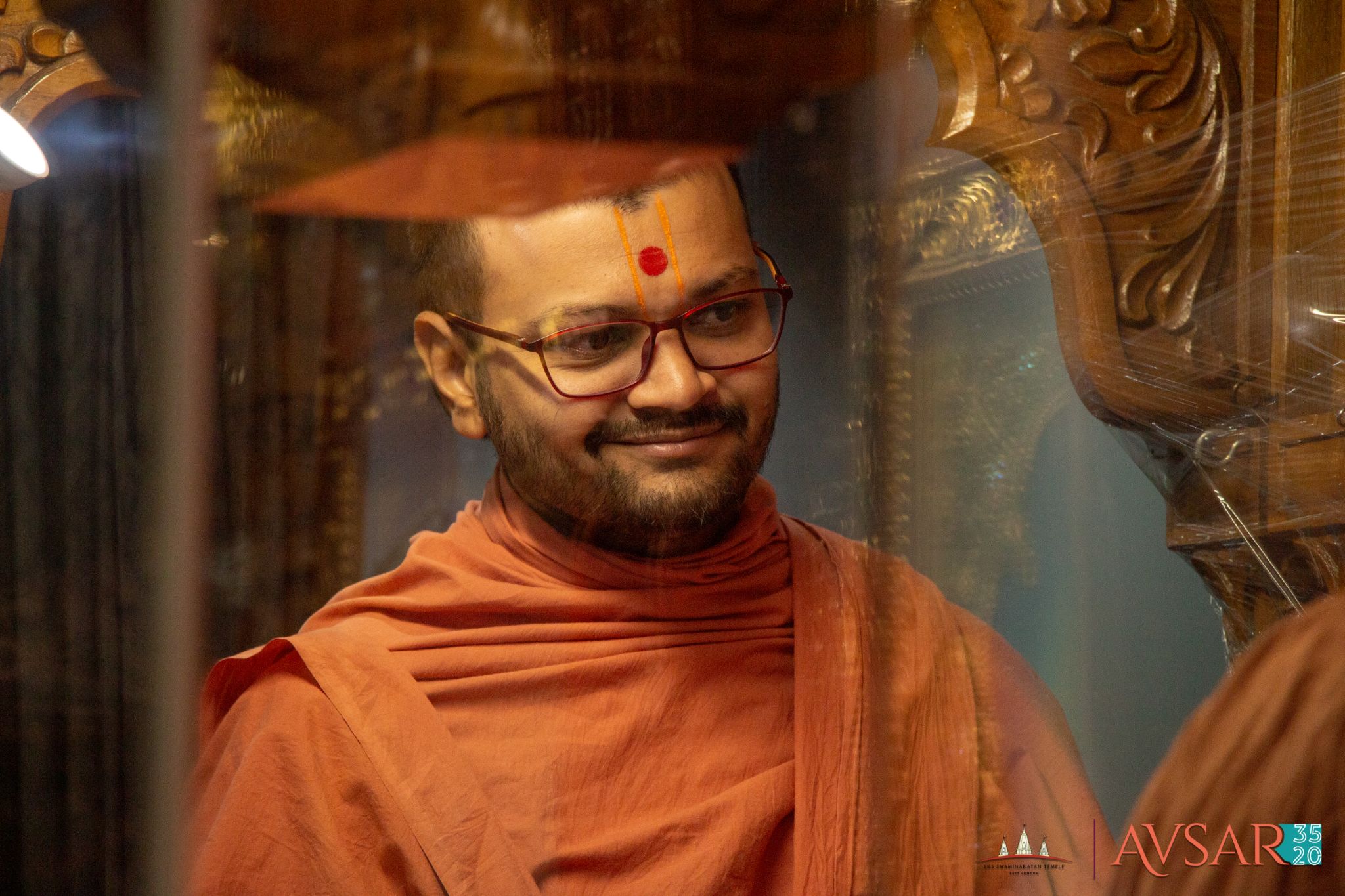 ©1987-2017 SKS Swaminarayan Temple East London