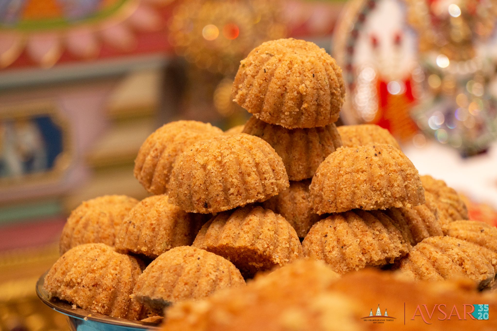 ©1987-2017 SKS Swaminarayan Temple East London