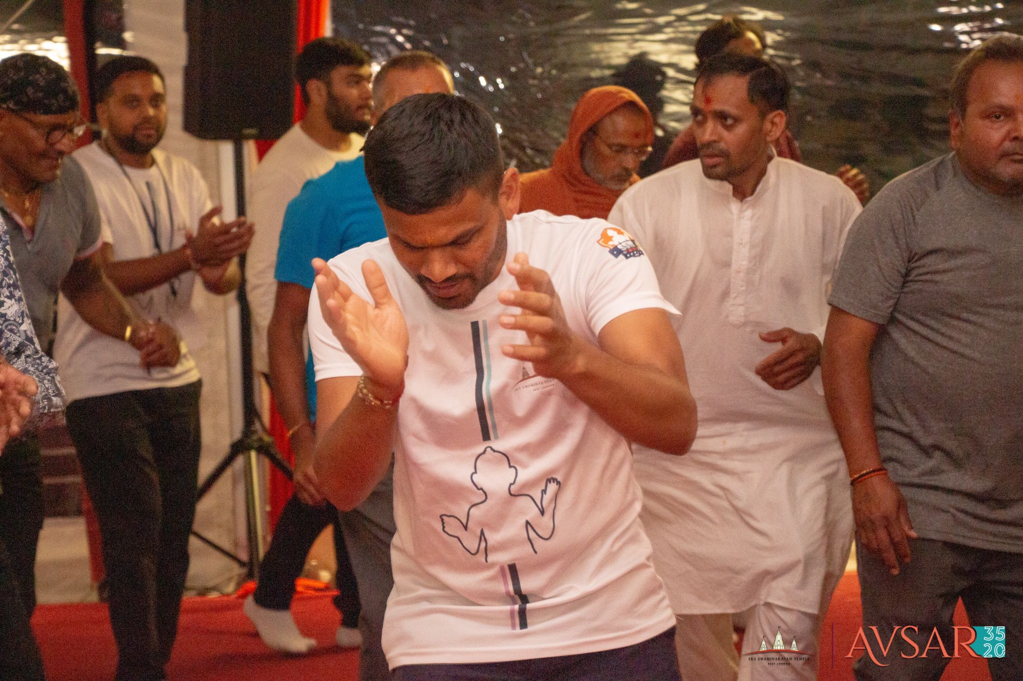 ©1987-2017 SKS Swaminarayan Temple East London