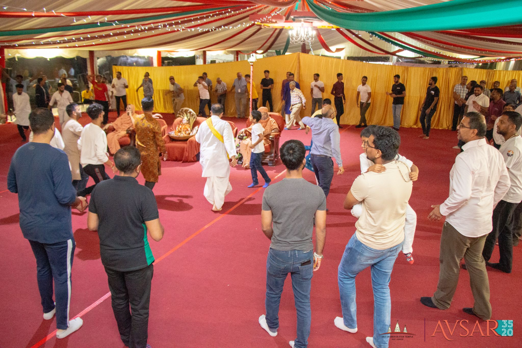 ©1987-2017 SKS Swaminarayan Temple East London