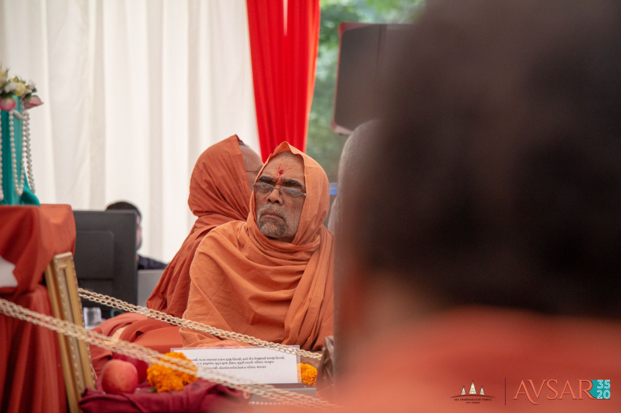 ©1987-2017 SKS Swaminarayan Temple East London