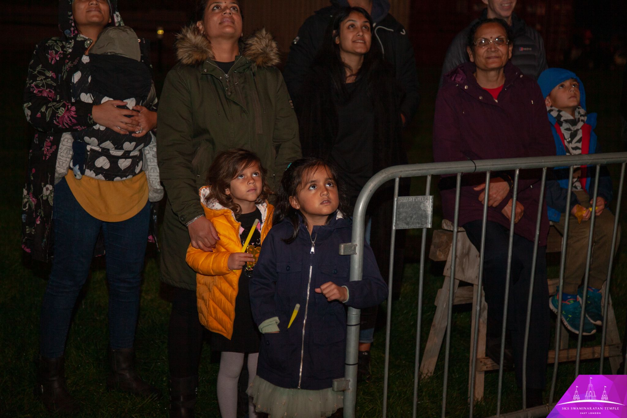 ©1987-2017 SKS Swaminarayan Temple East London