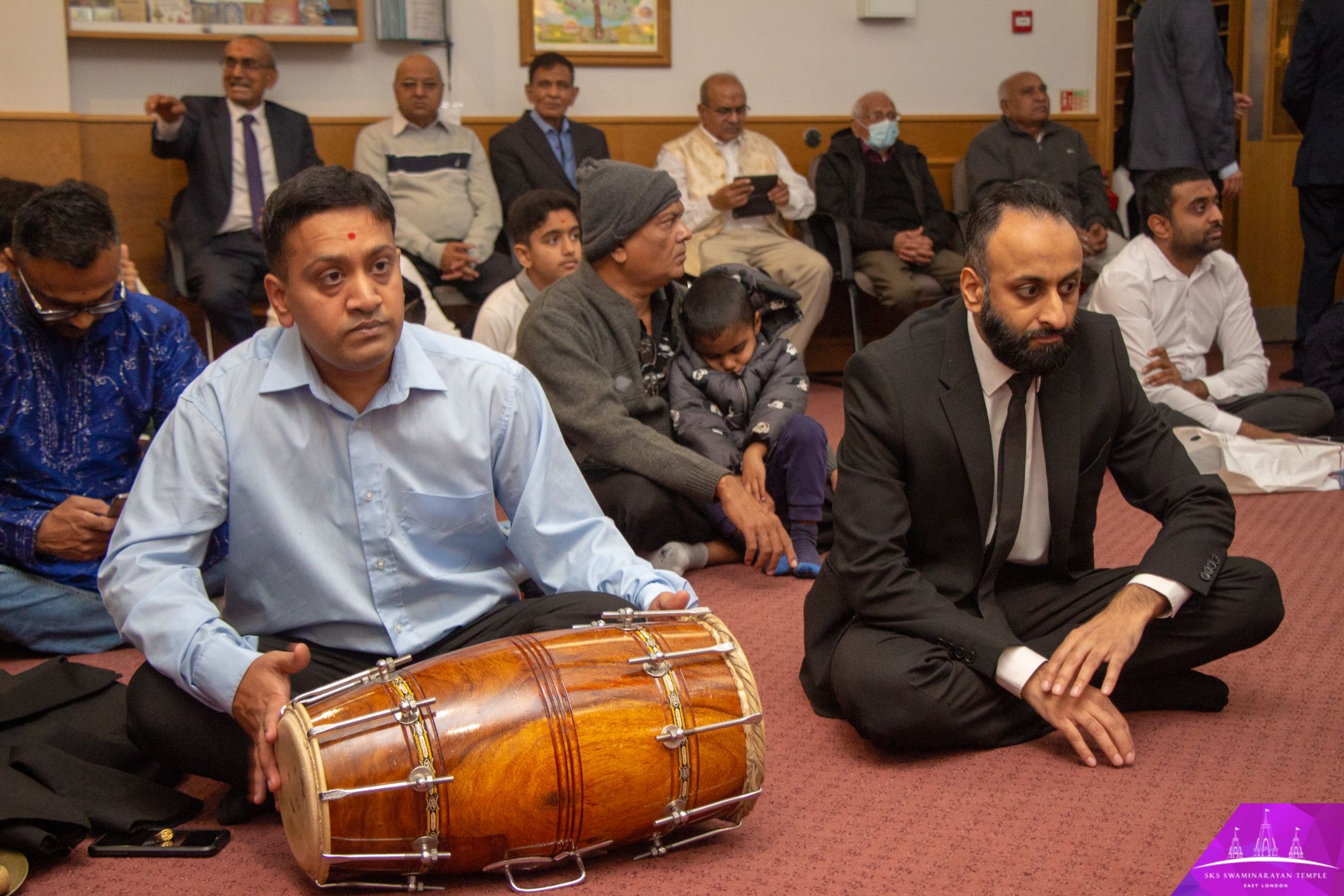©1987-2017 SKS Swaminarayan Temple East London