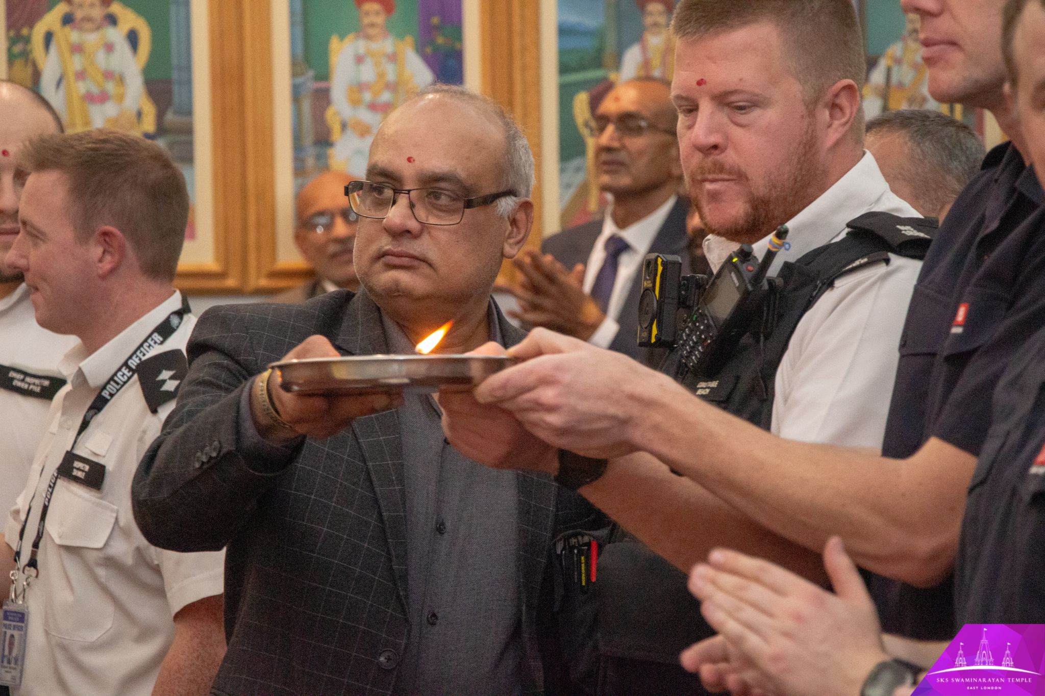 ©1987-2017 SKS Swaminarayan Temple East London