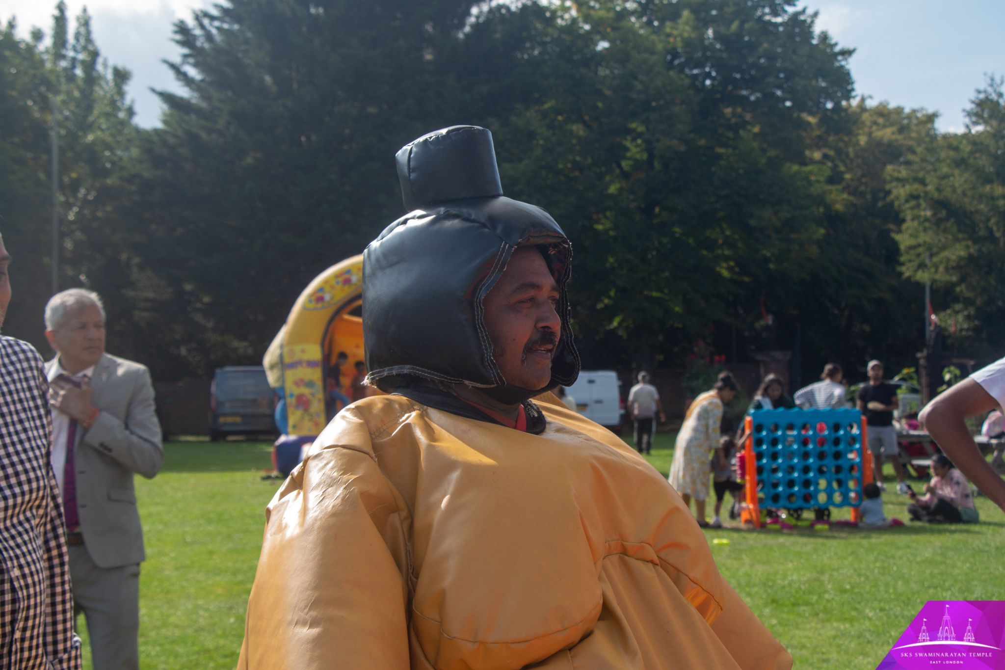 ©1987-2017 SKS Swaminarayan Temple East London