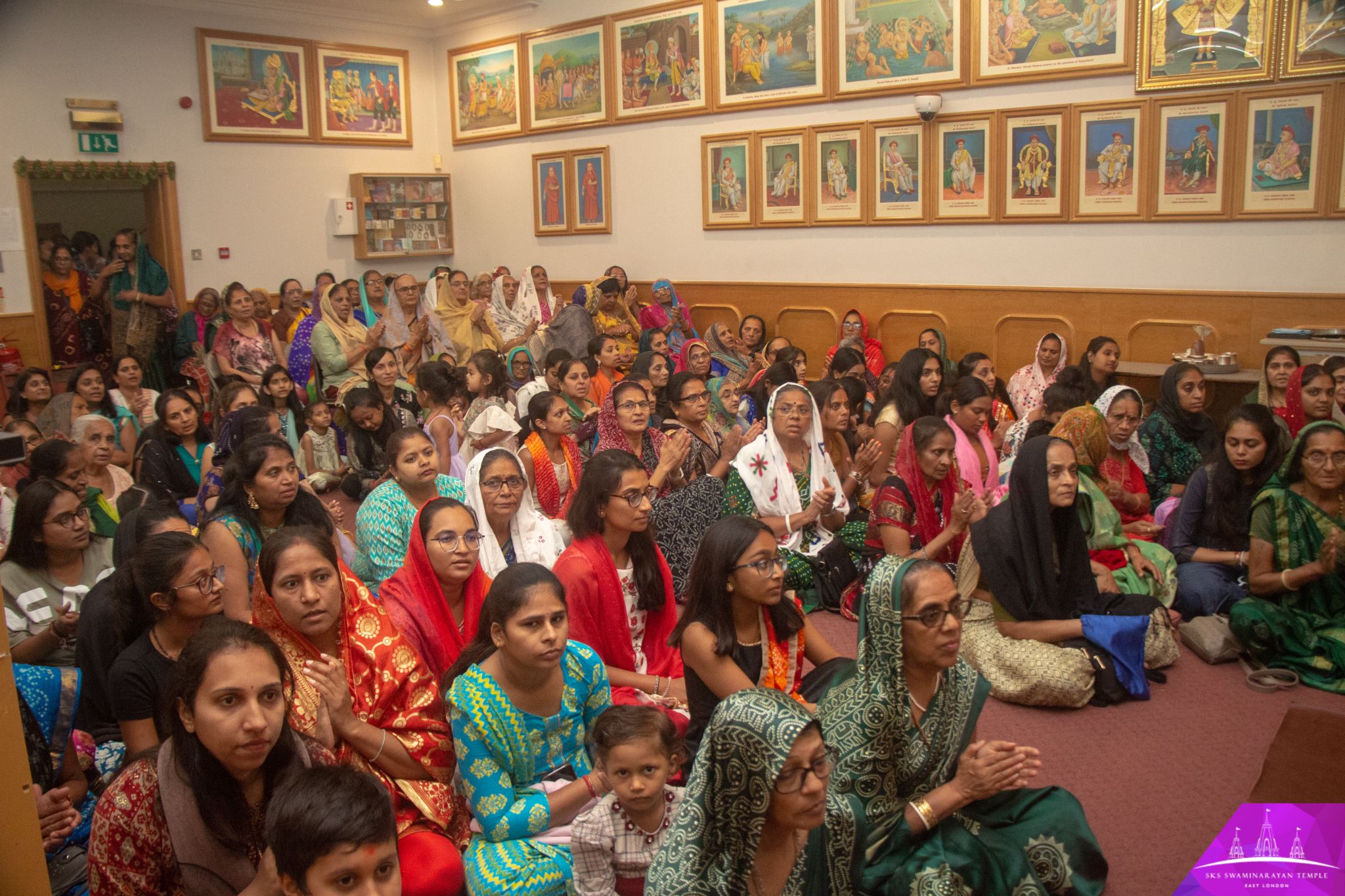 ©1987-2017 SKS Swaminarayan Temple East London