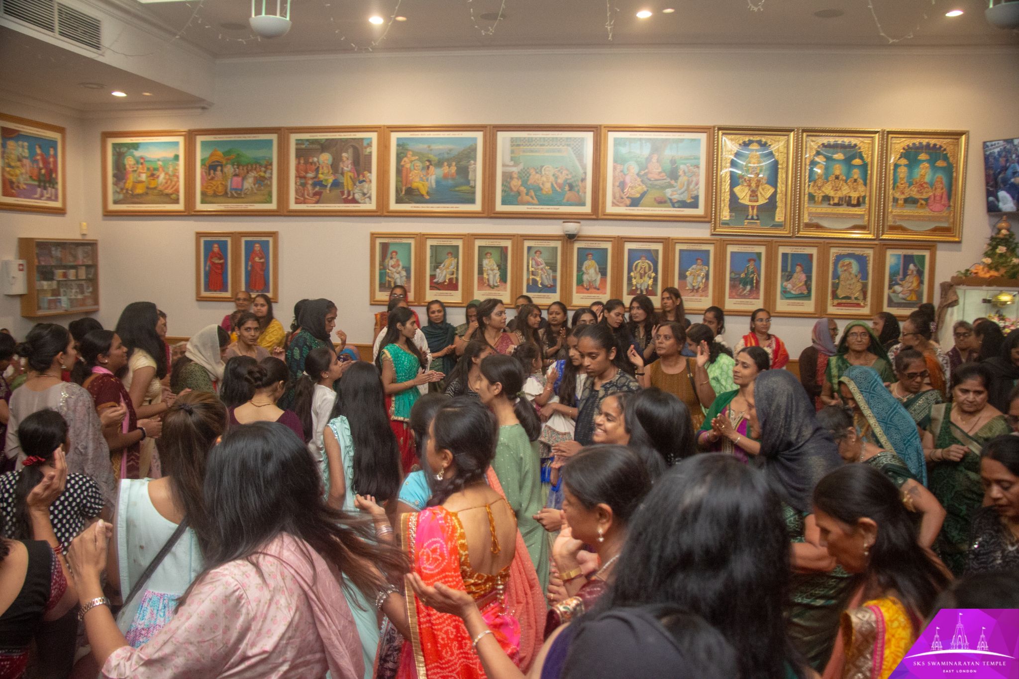 ©1987-2017 SKS Swaminarayan Temple East London