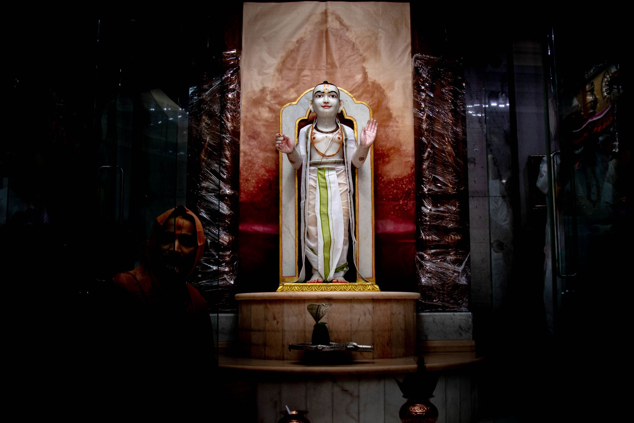 0W2A9263 - ©1987-2017 SKS Swaminarayan Temple East London