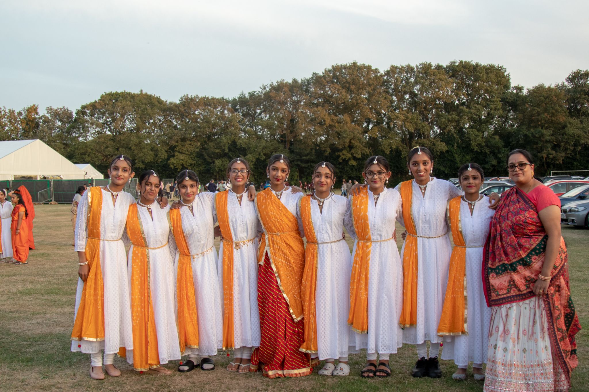 ©1987-2017 SKS Swaminarayan Temple East London