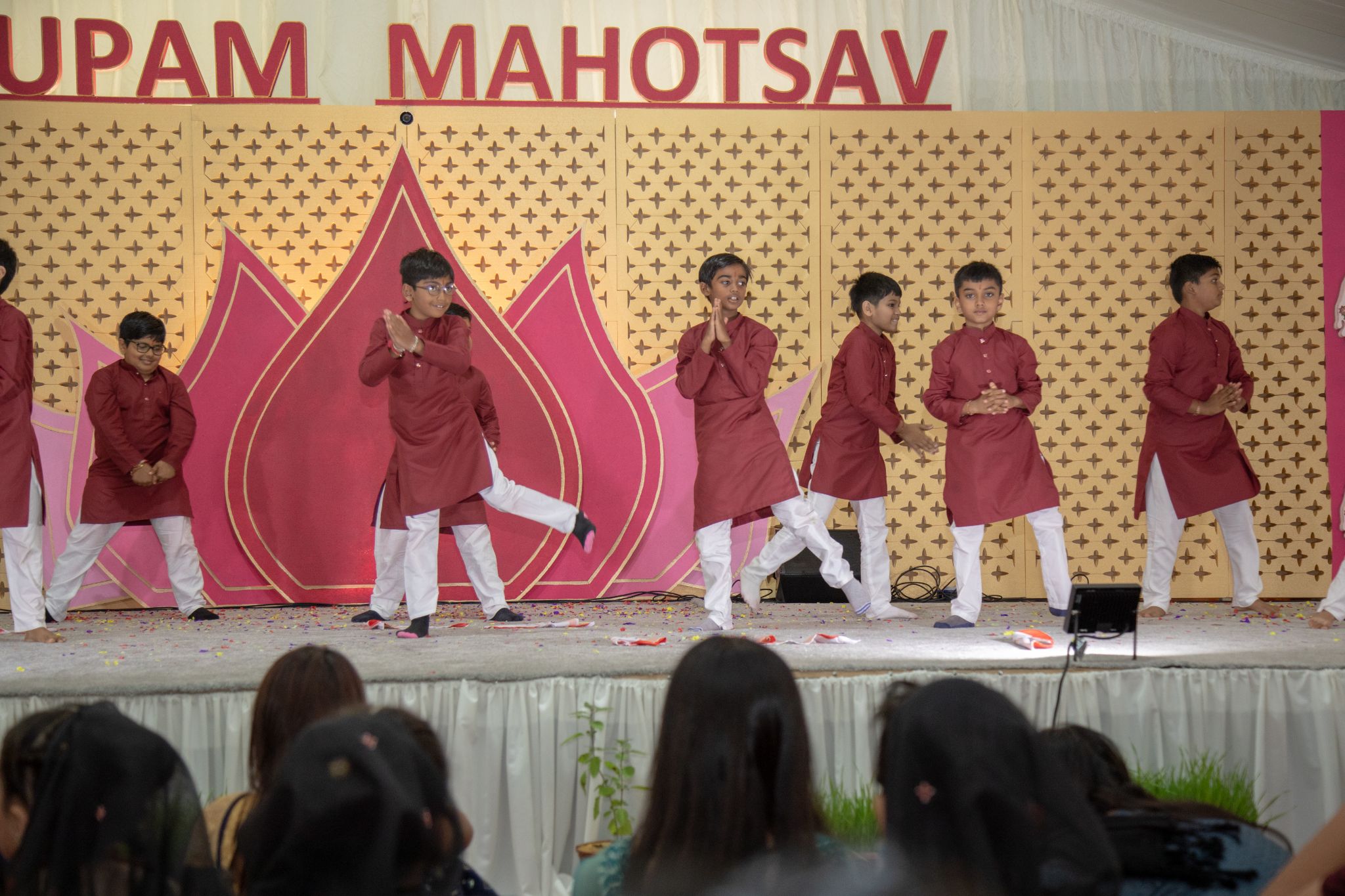 0W2A0984 - ©1987-2017 SKS Swaminarayan Temple East London