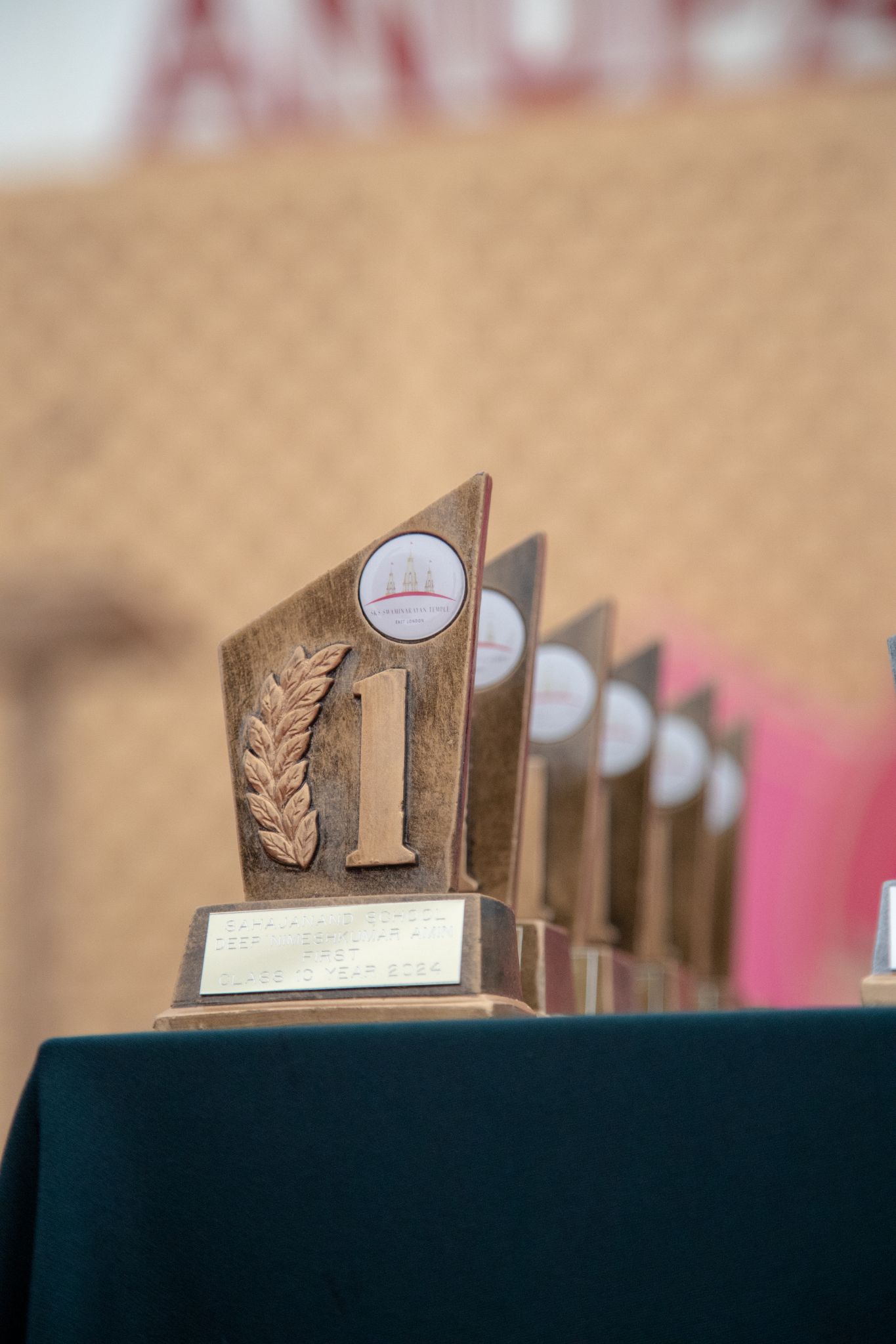 ©1987-2017 SKS Swaminarayan Temple East London