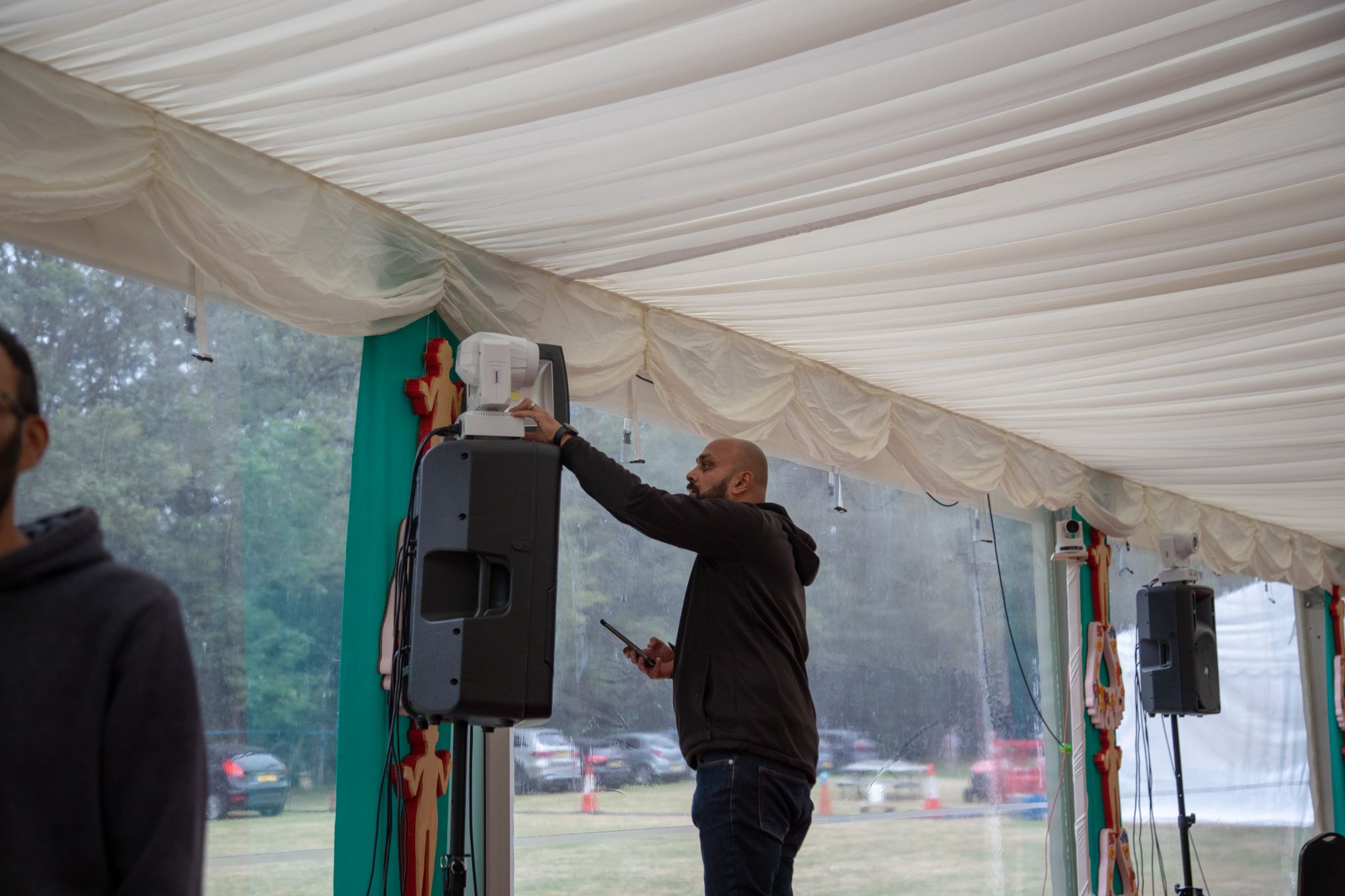 ©1987-2017 SKS Swaminarayan Temple East London