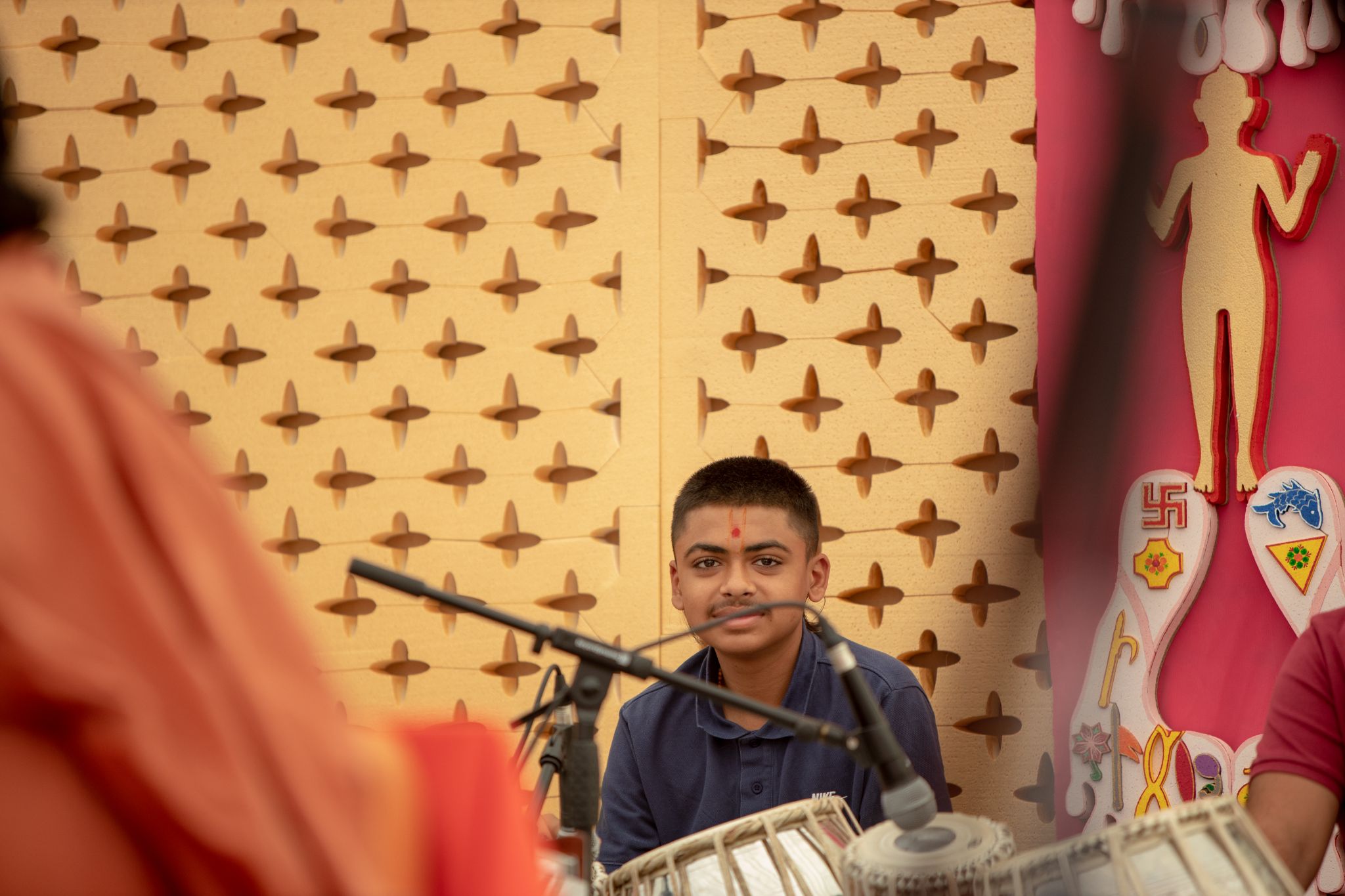 ©1987-2017 SKS Swaminarayan Temple East London