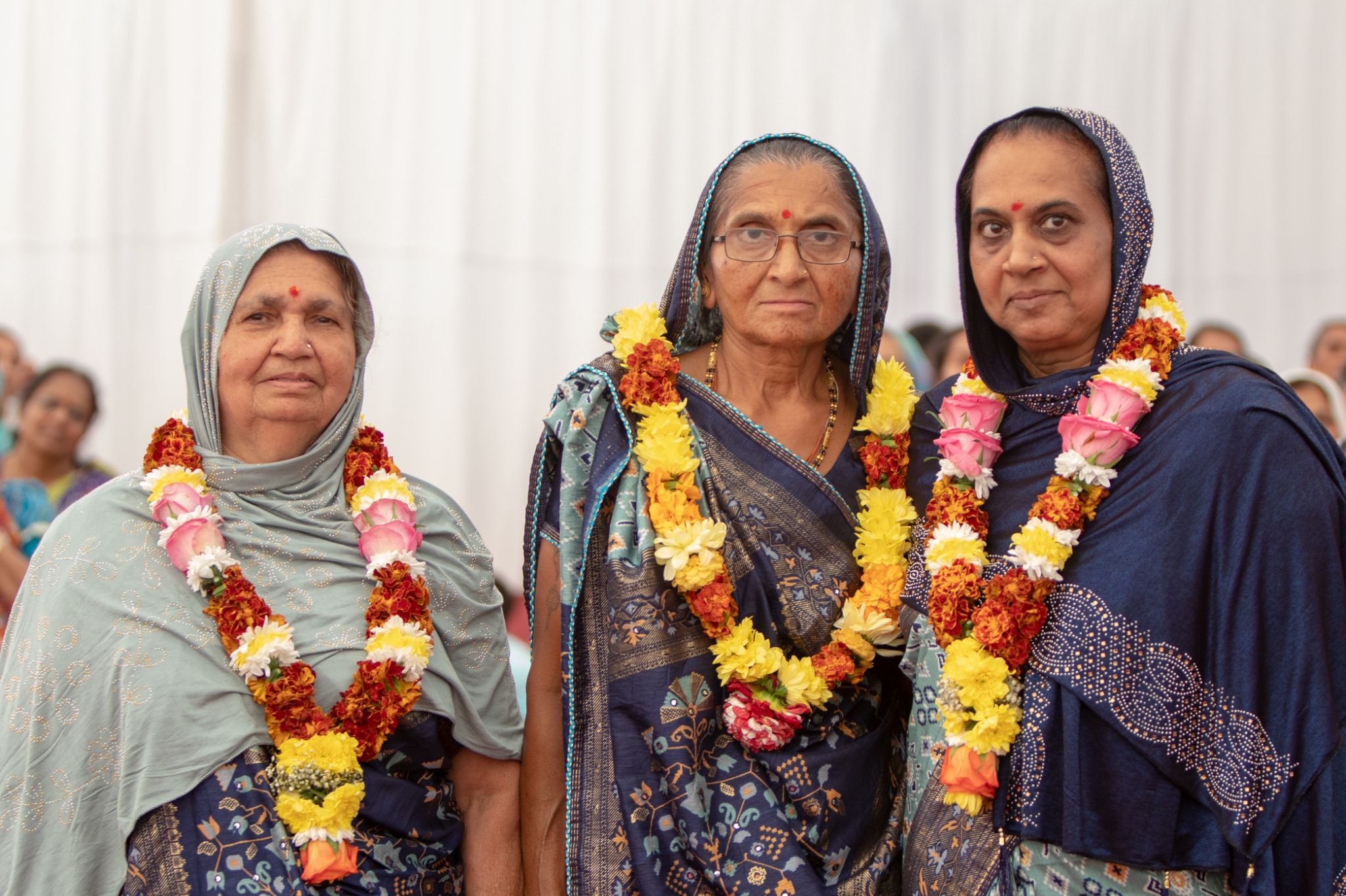 ©1987-2017 SKS Swaminarayan Temple East London