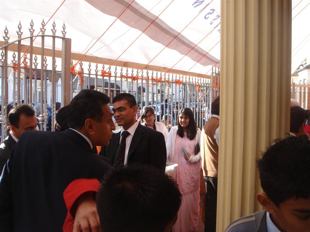 ©1987-2017 SKS Swaminarayan Temple East London