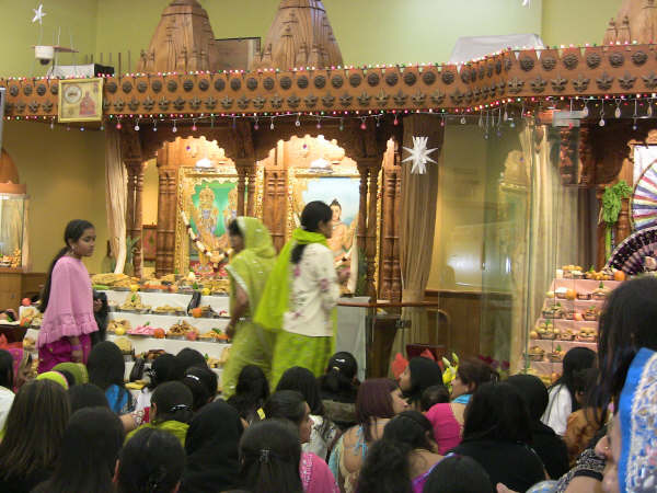 IMG 0145 - ©1987-2017 SKS Swaminarayan Temple East London