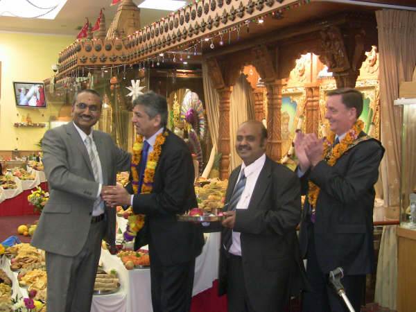 IMG 0153 - ©1987-2017 SKS Swaminarayan Temple East London