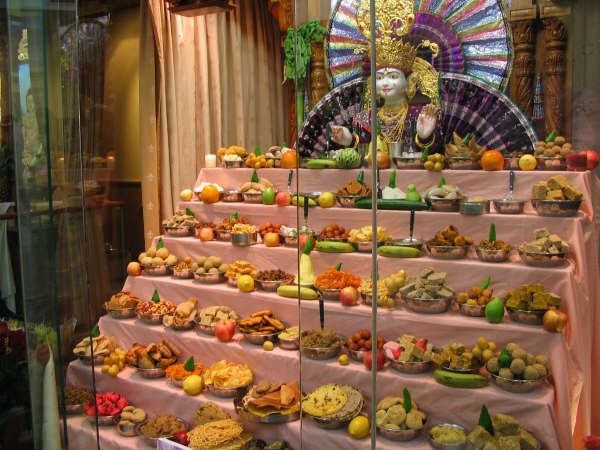 ©1987-2017 SKS Swaminarayan Temple East London