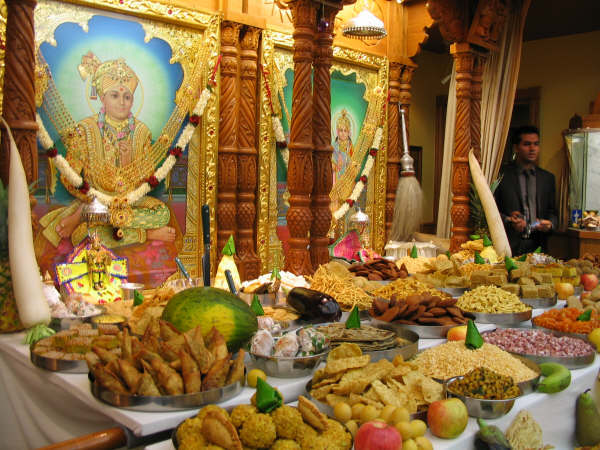 ©1987-2017 SKS Swaminarayan Temple East London