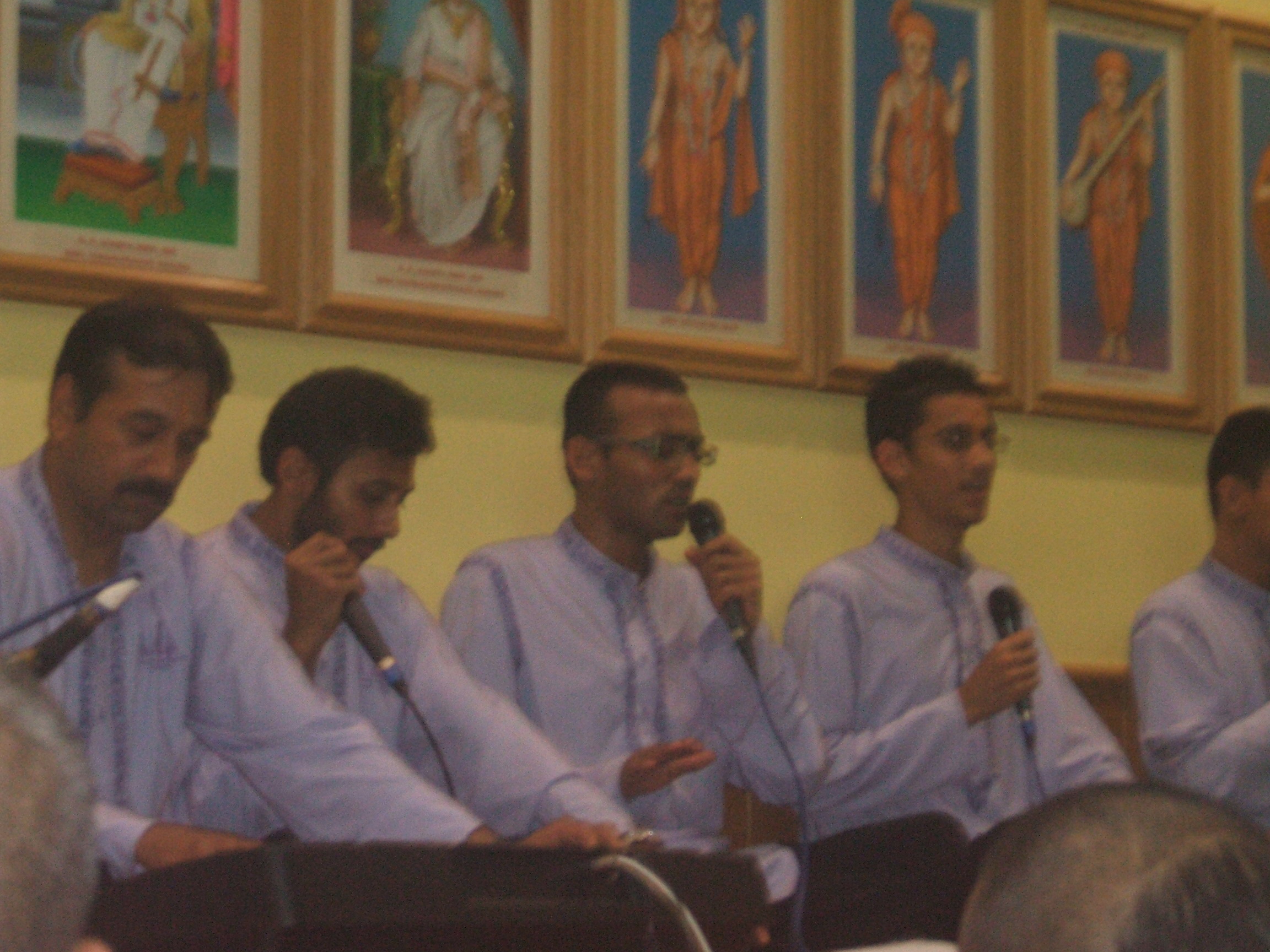 ©1987-2017 SKS Swaminarayan Temple East London