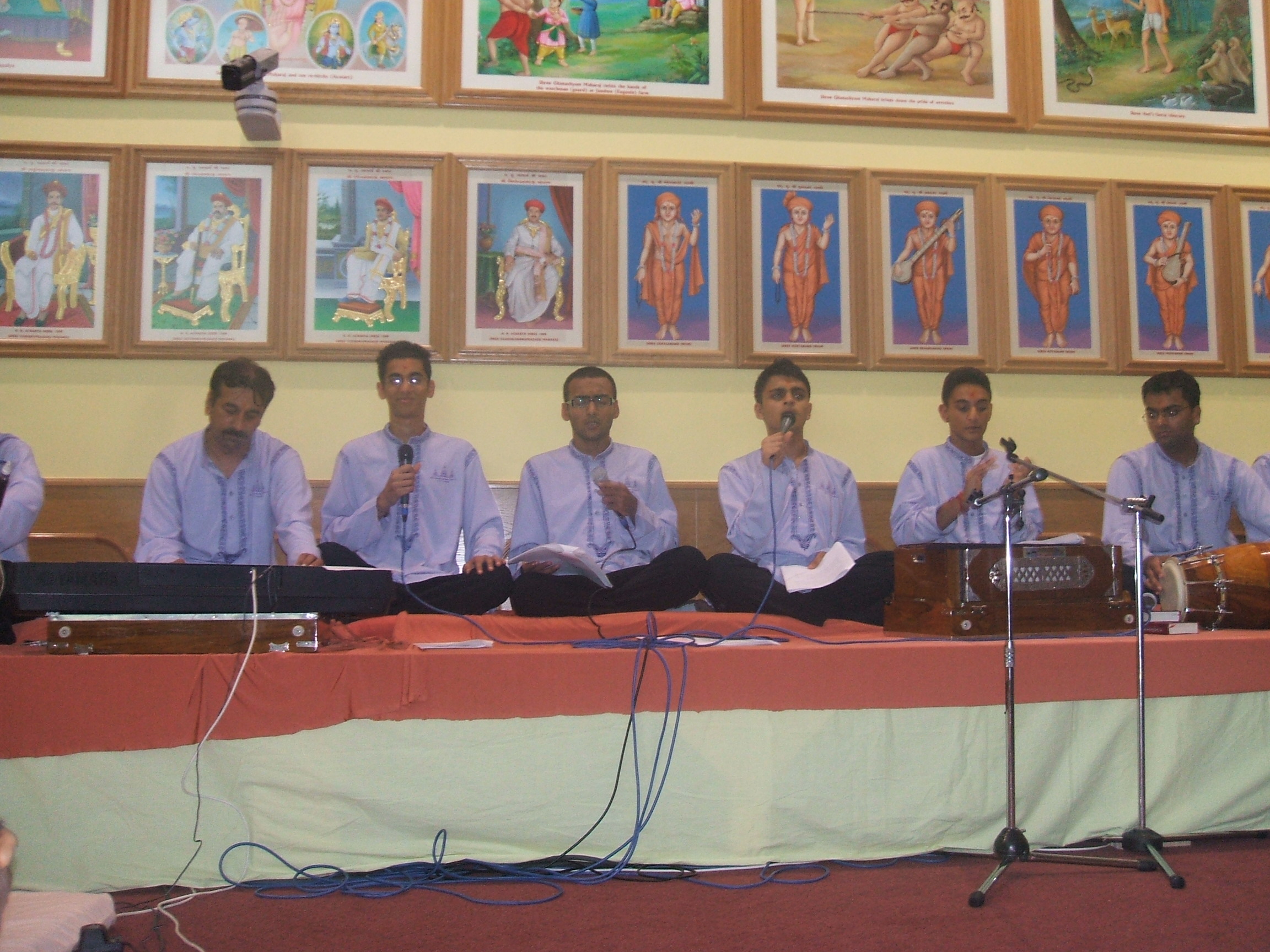 ©1987-2017 SKS Swaminarayan Temple East London