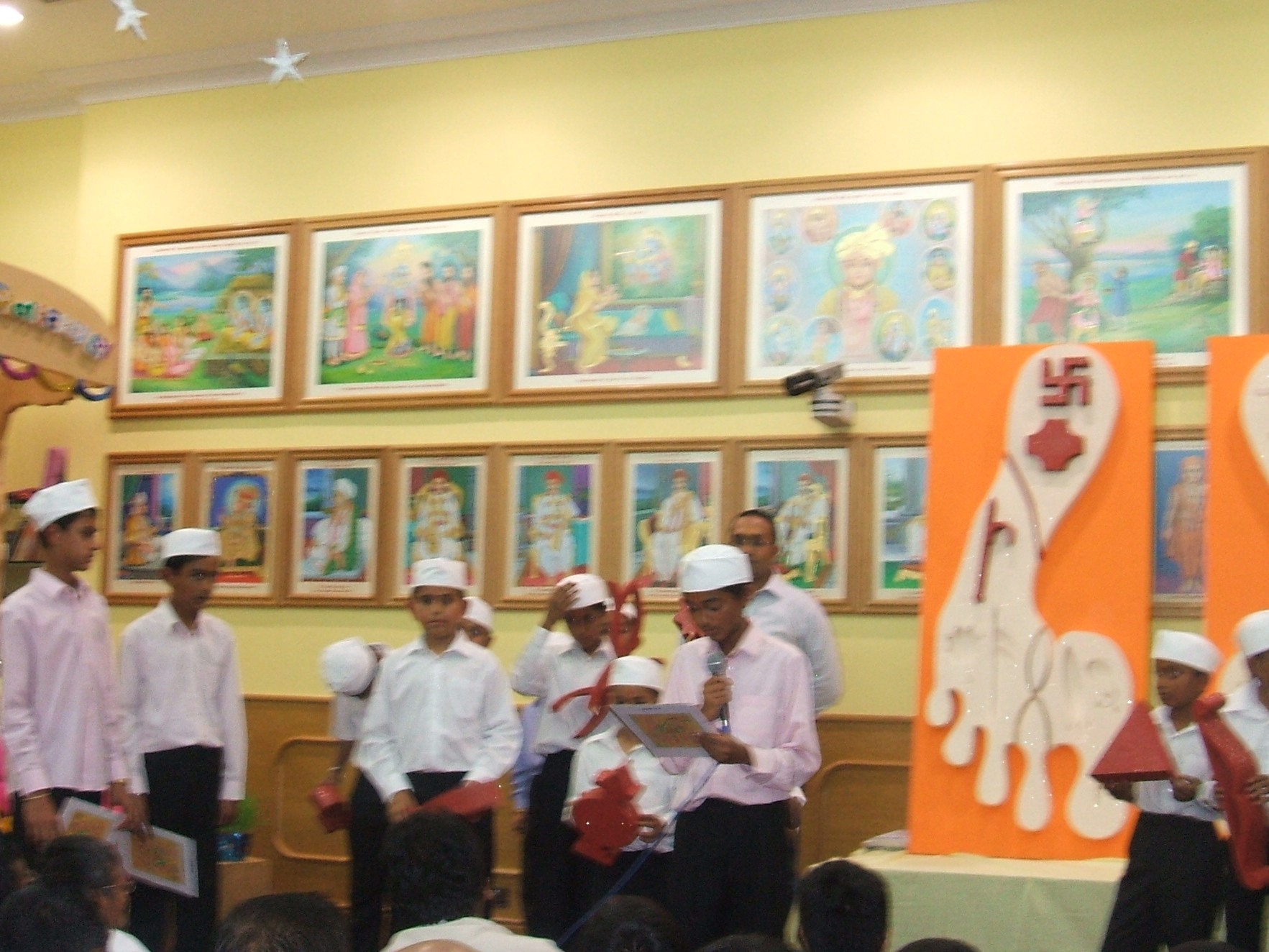 ©1987-2017 SKS Swaminarayan Temple East London