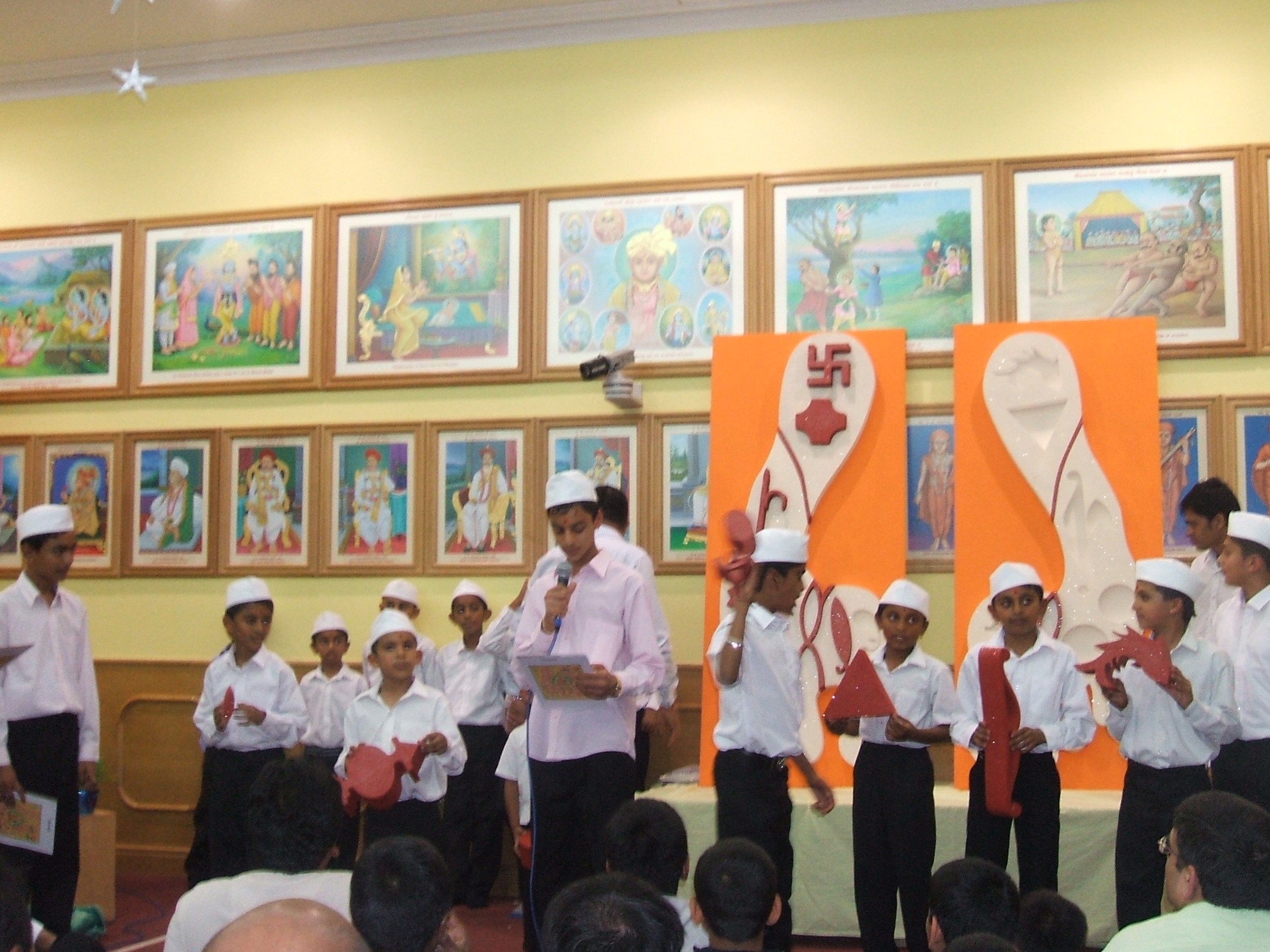 ©1987-2017 SKS Swaminarayan Temple East London