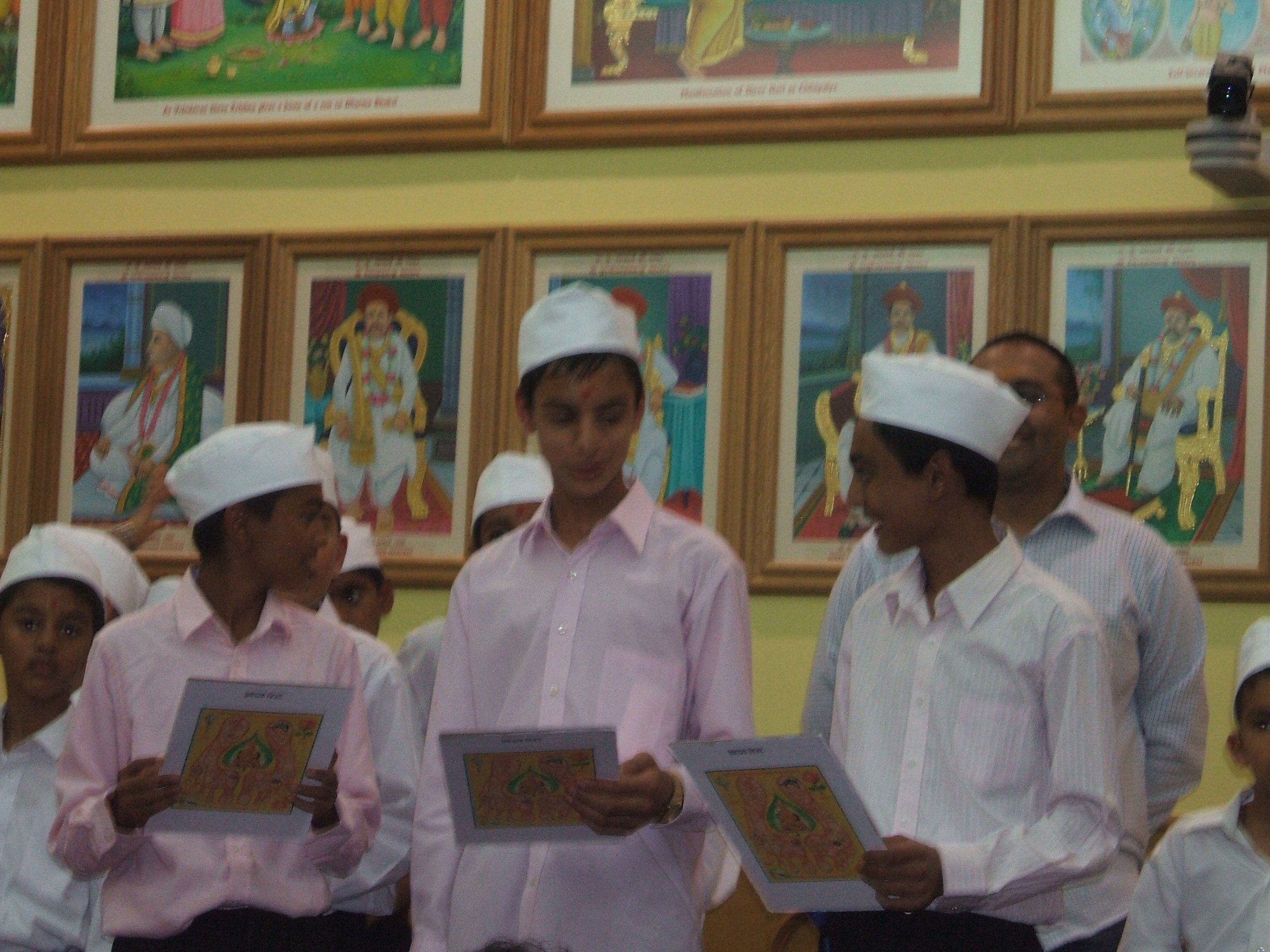 ©1987-2017 SKS Swaminarayan Temple East London